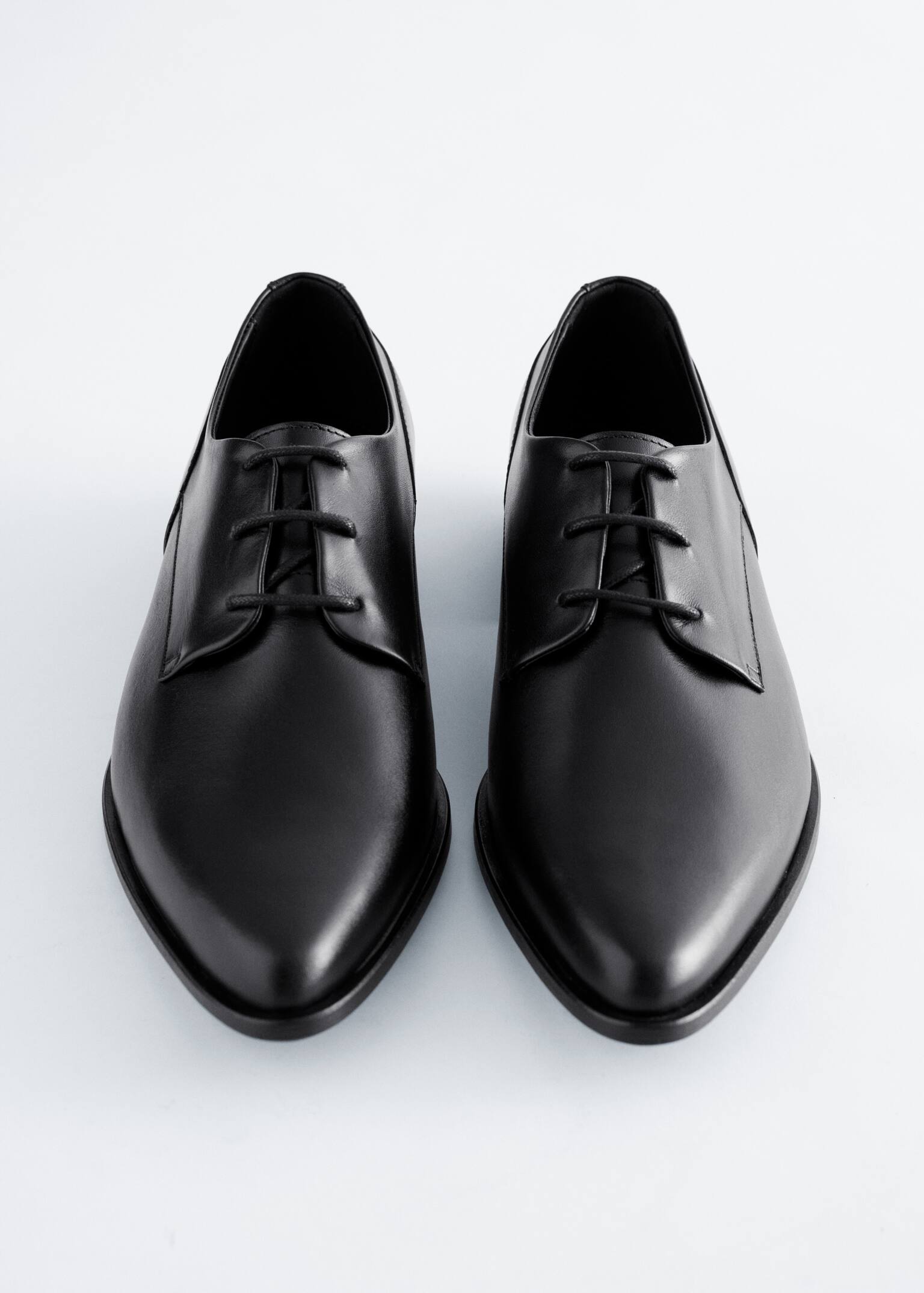 Leather Derby Shoes - Negro - 4