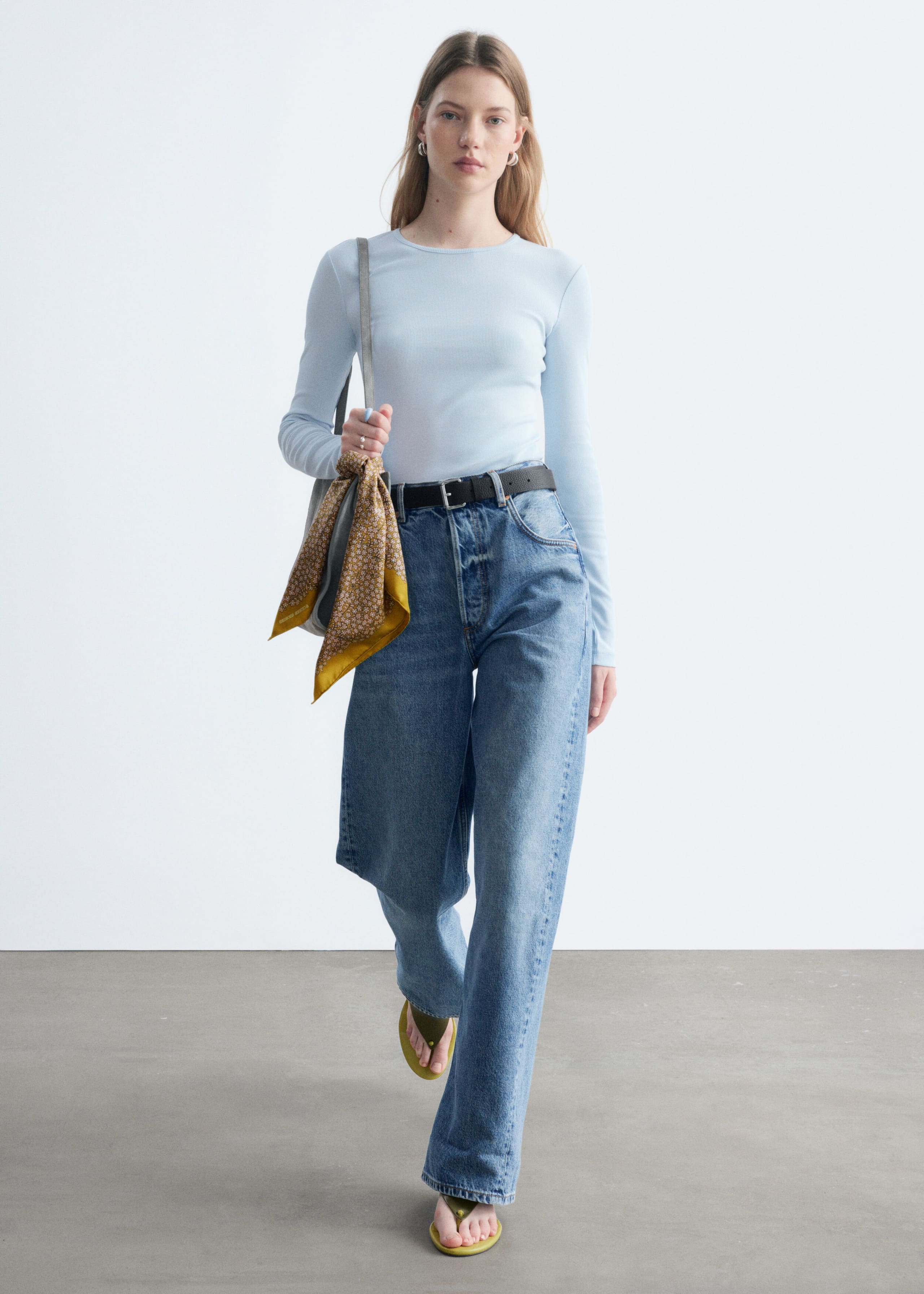 Top w prążki z długim rękawem – Czarny – Lookbook