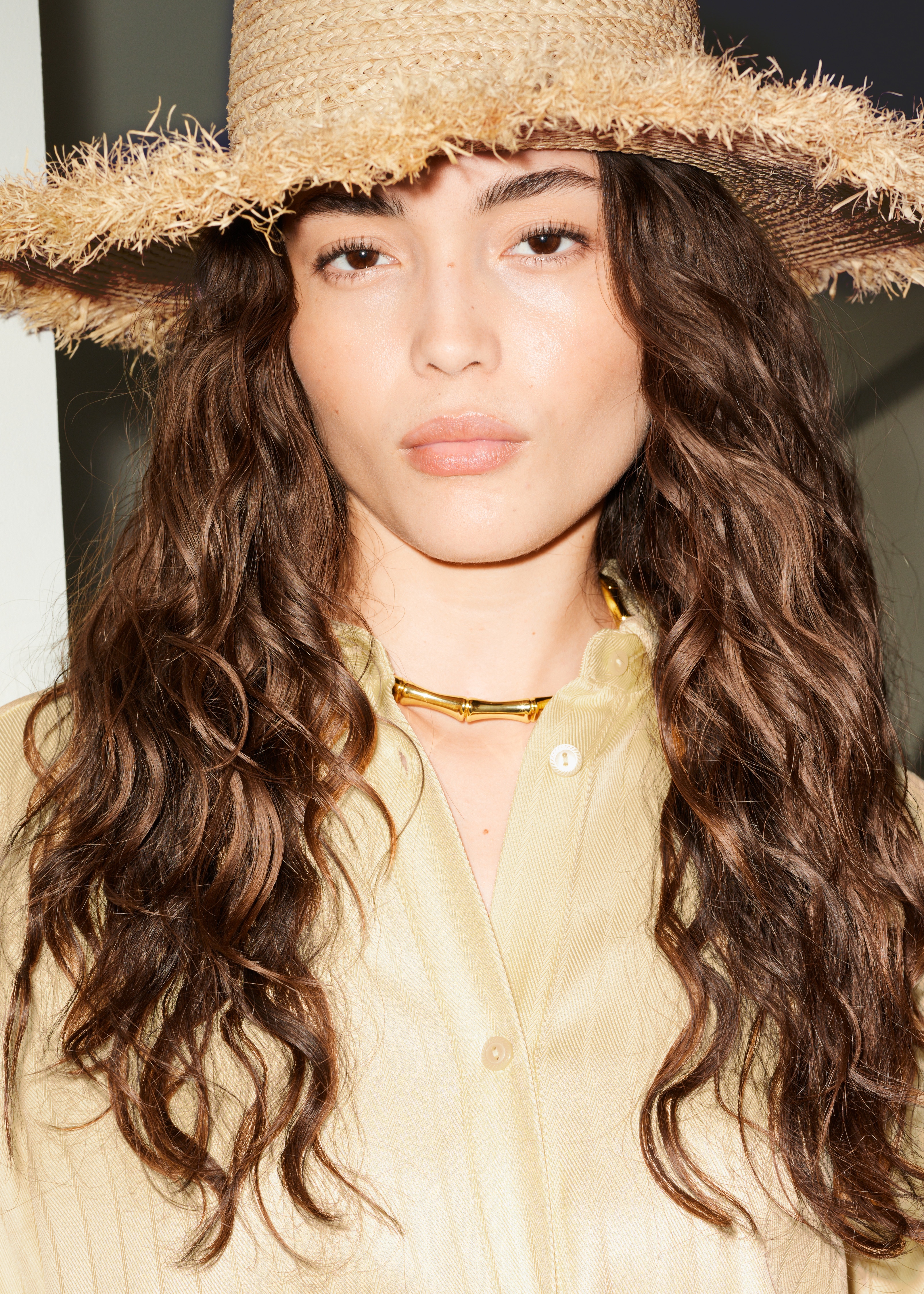 Klobúk z rafie s rozstrapkaným okrajom - Béžová