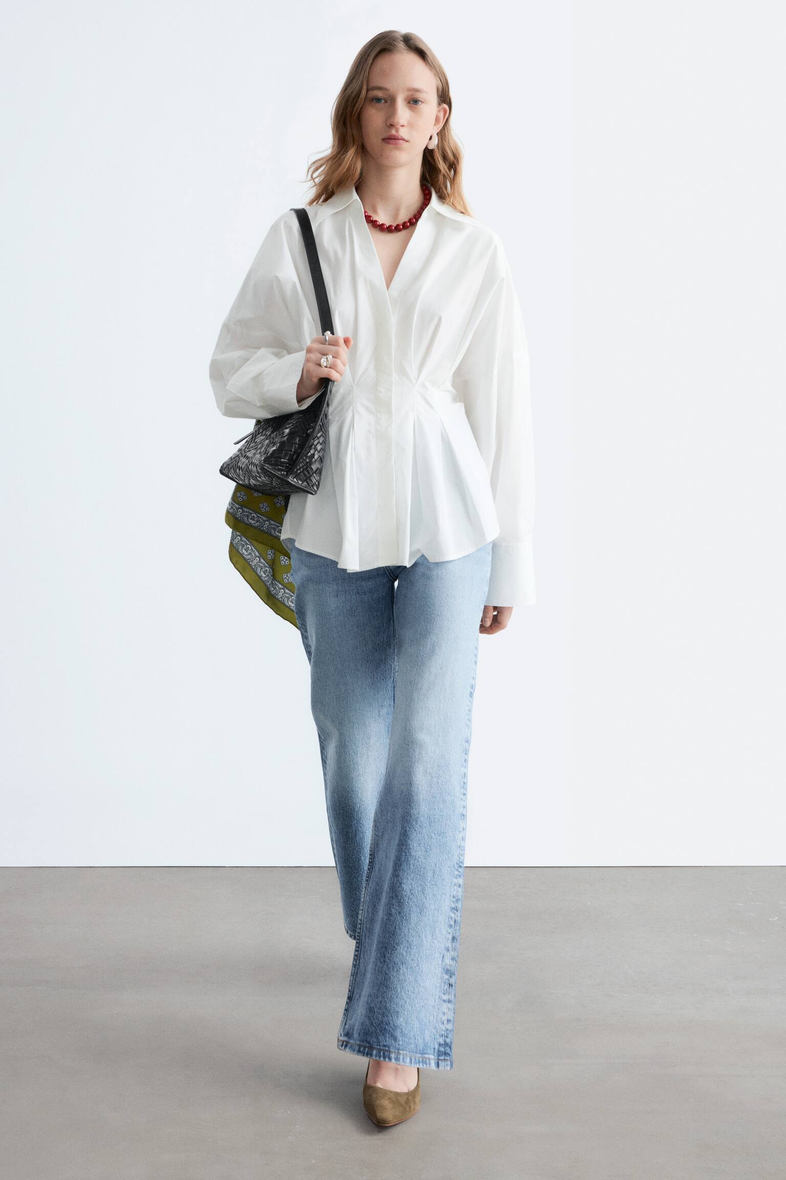 Bomullsskjorta med figurnära midja - Vit/Mörkbrun - 5