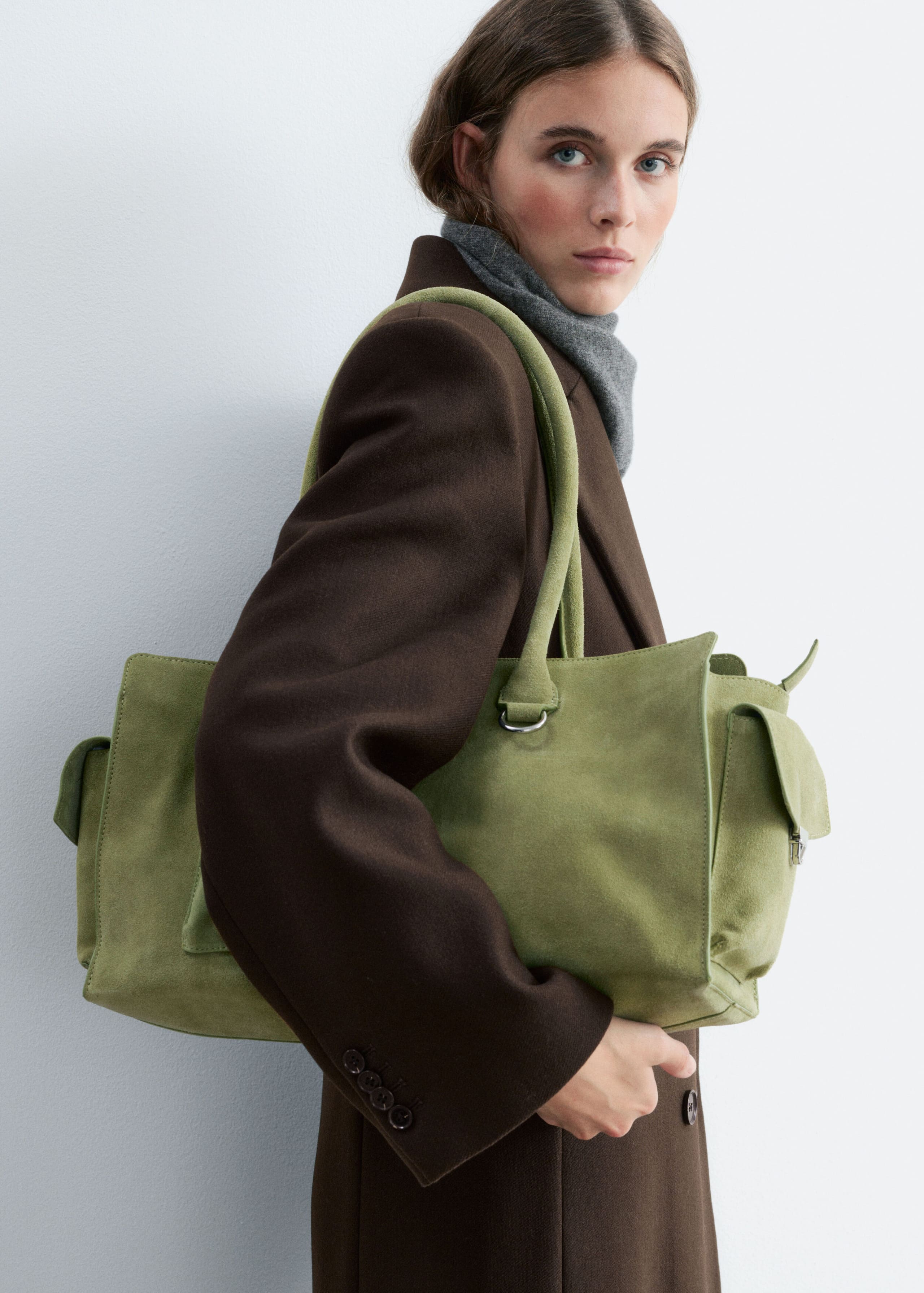 Split-Suede Tote - Dark Brown - Lookbook