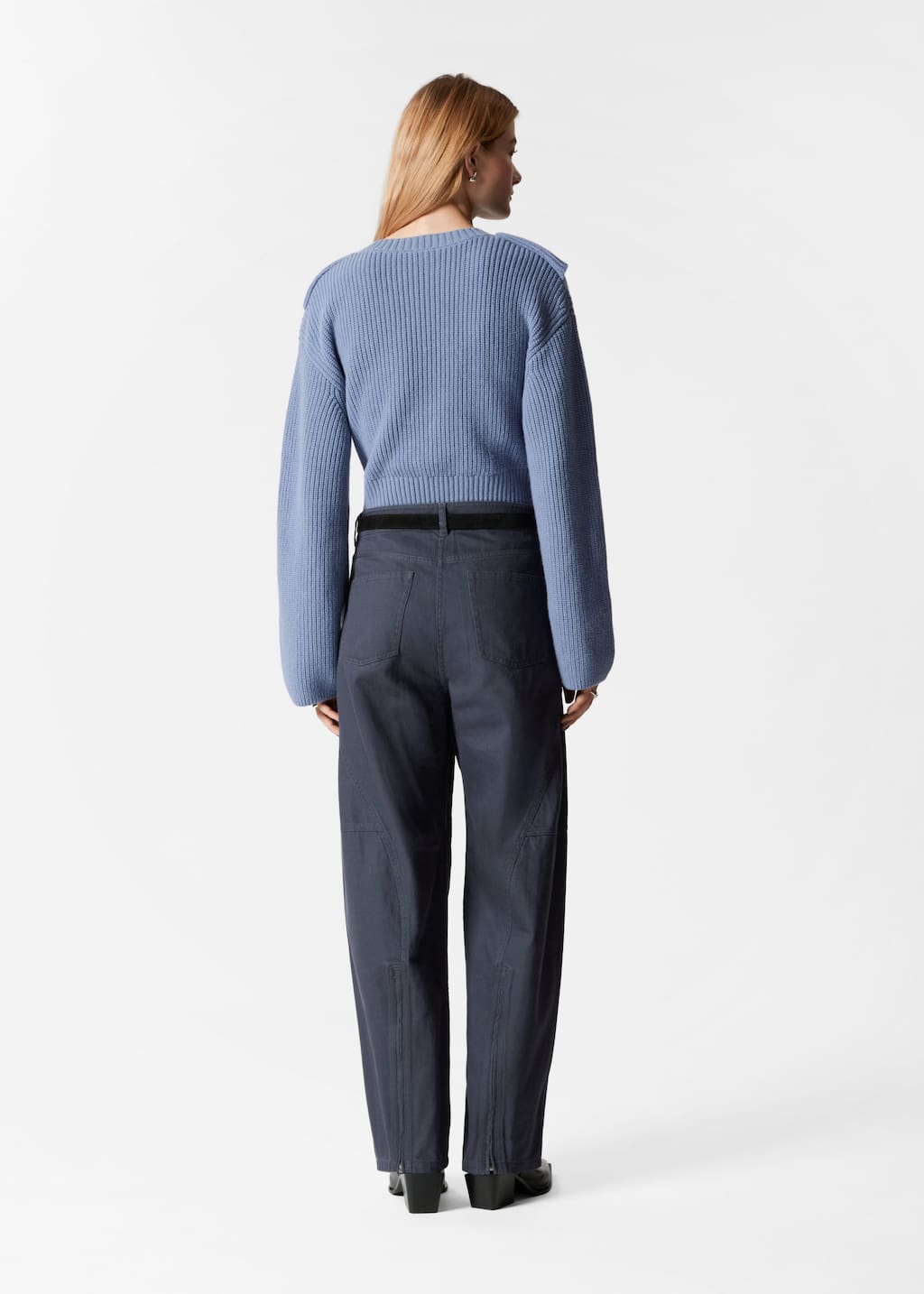 Pull à volants - Bleu - Lookbook