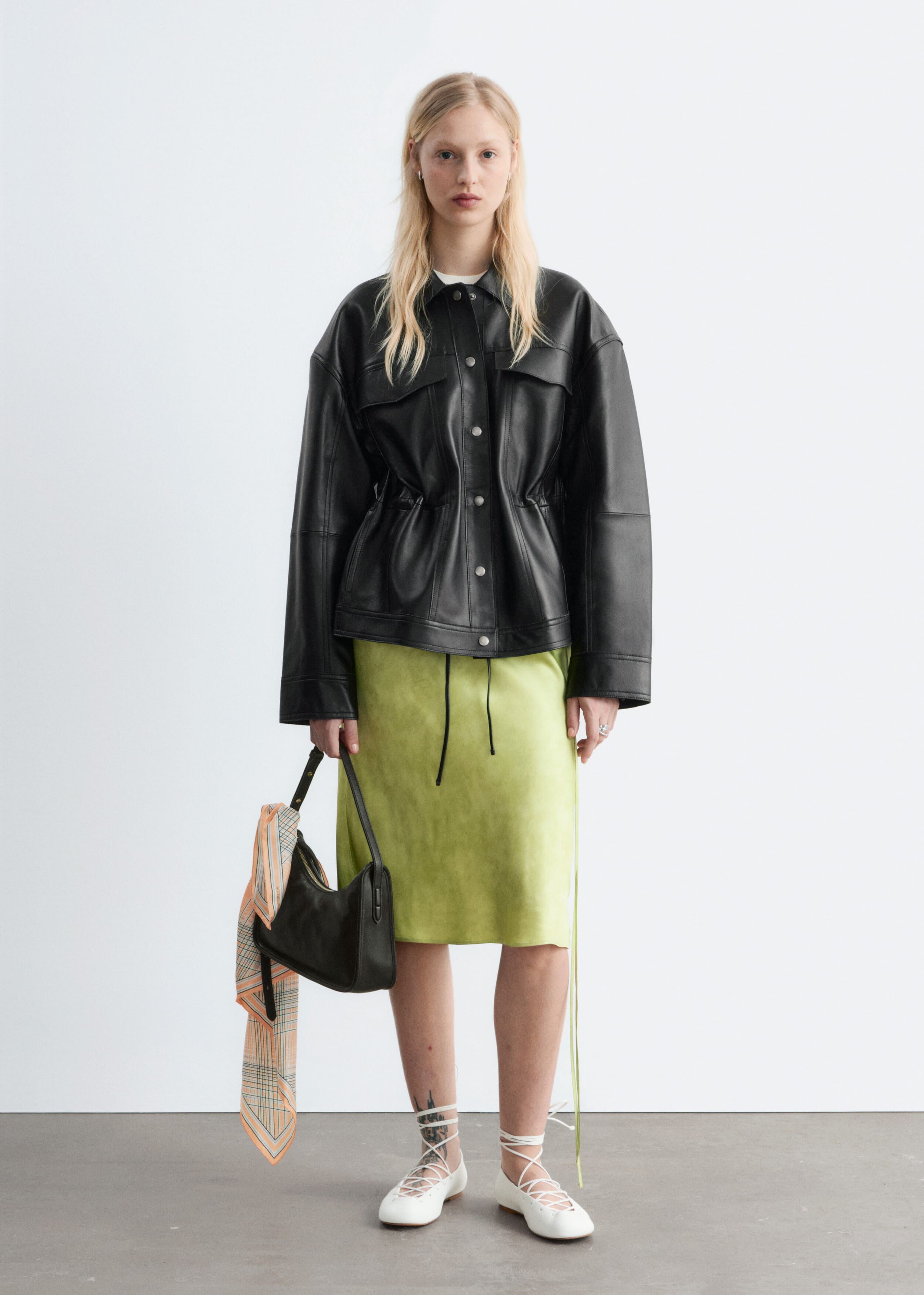 Image of Veste en cuir à cordon de serrage