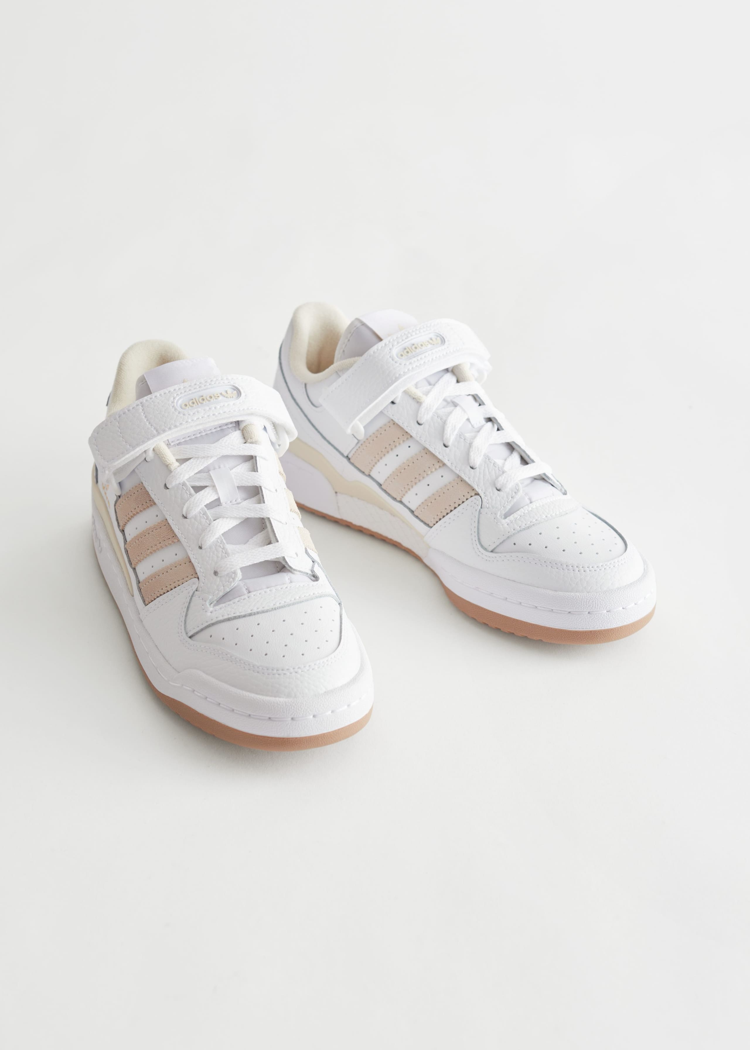 Adidas Forum basses - Blanc/Beige - Still Life
