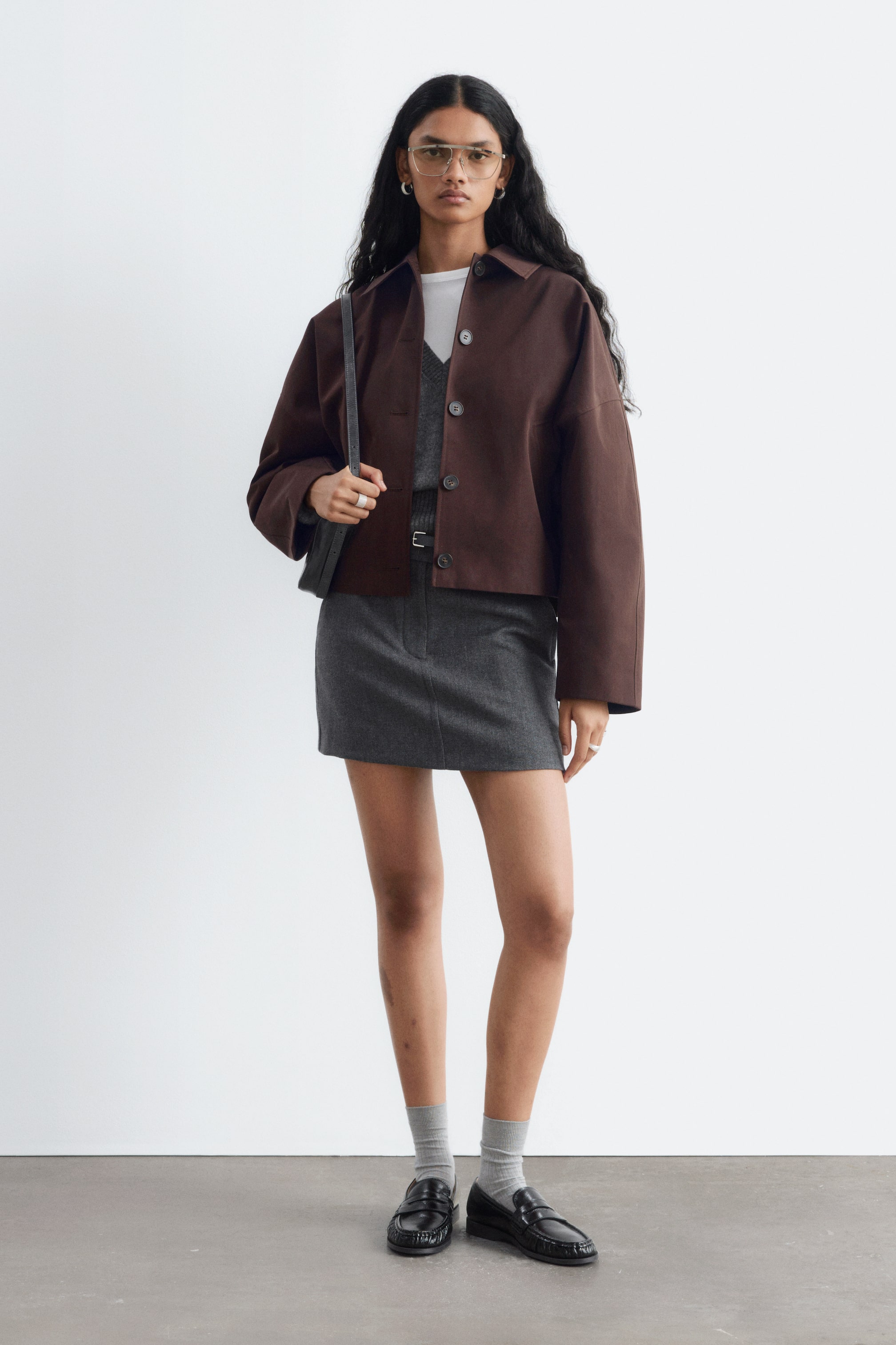 Se større billede: Boxy bomuldsjakke - Mørkebrun - DAME | H&M DK 1