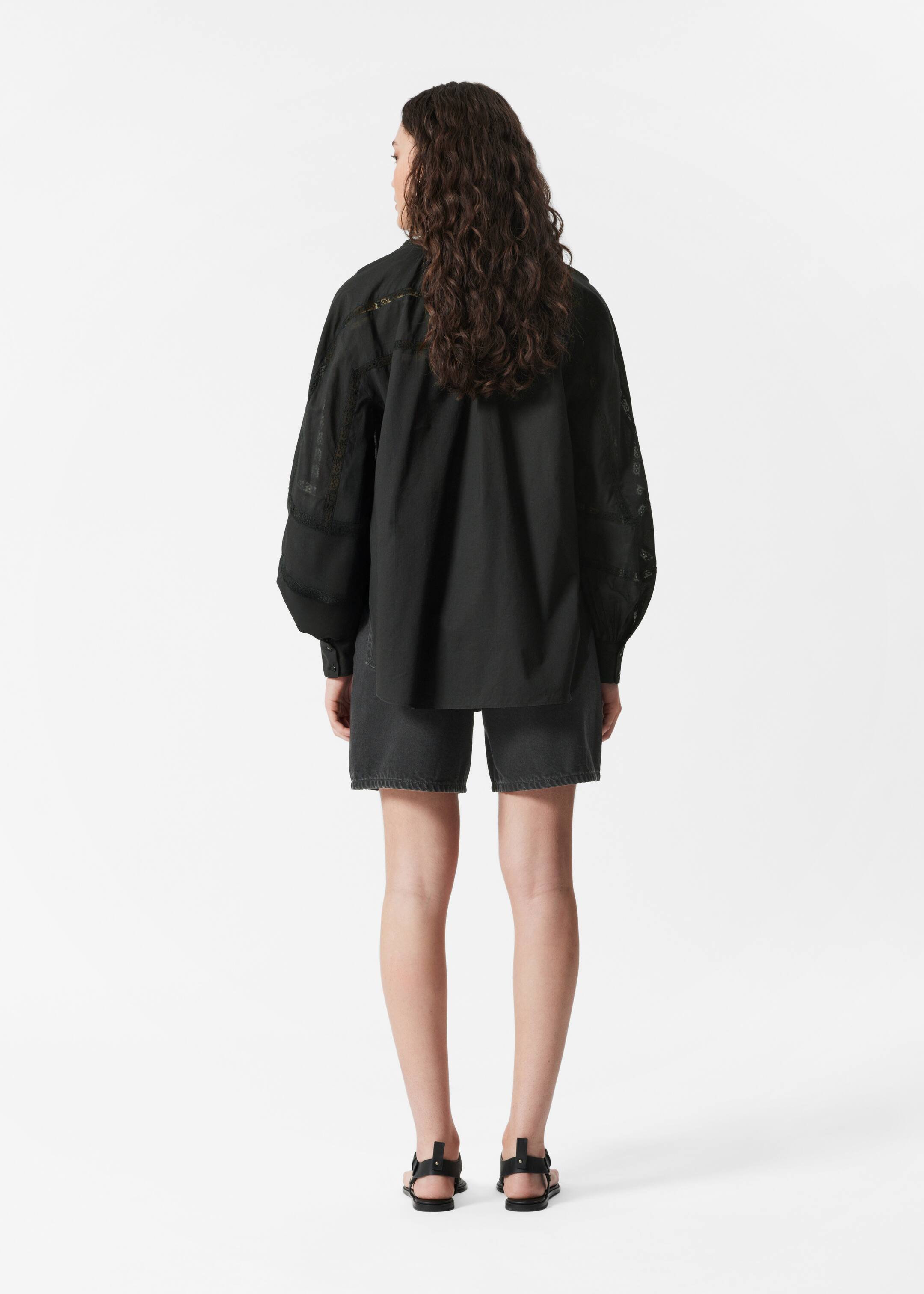 Agrandir l'image: Blouse ample bordée de dentelle - Noir - FEMME | H&M BE 4