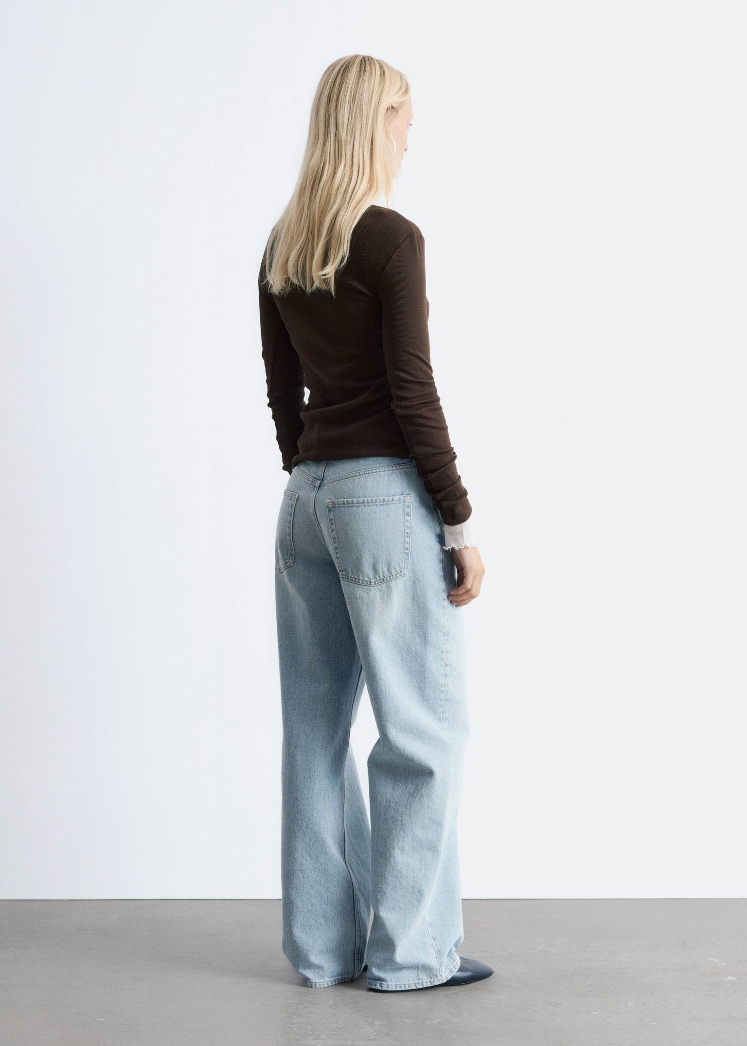 Ribbed Long-Sleeve Top - Dark Brown/White/Black/Light Grey - 6