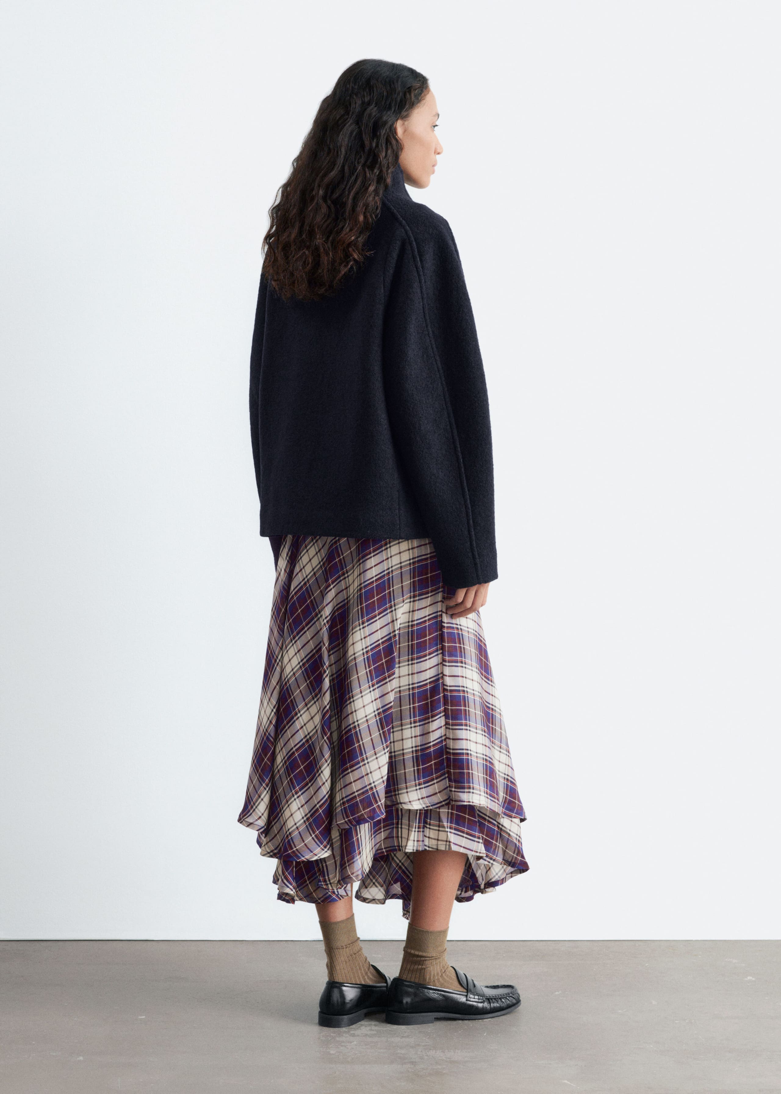 Asymmetrische wollen jas - Donkerblauw - Lookbook