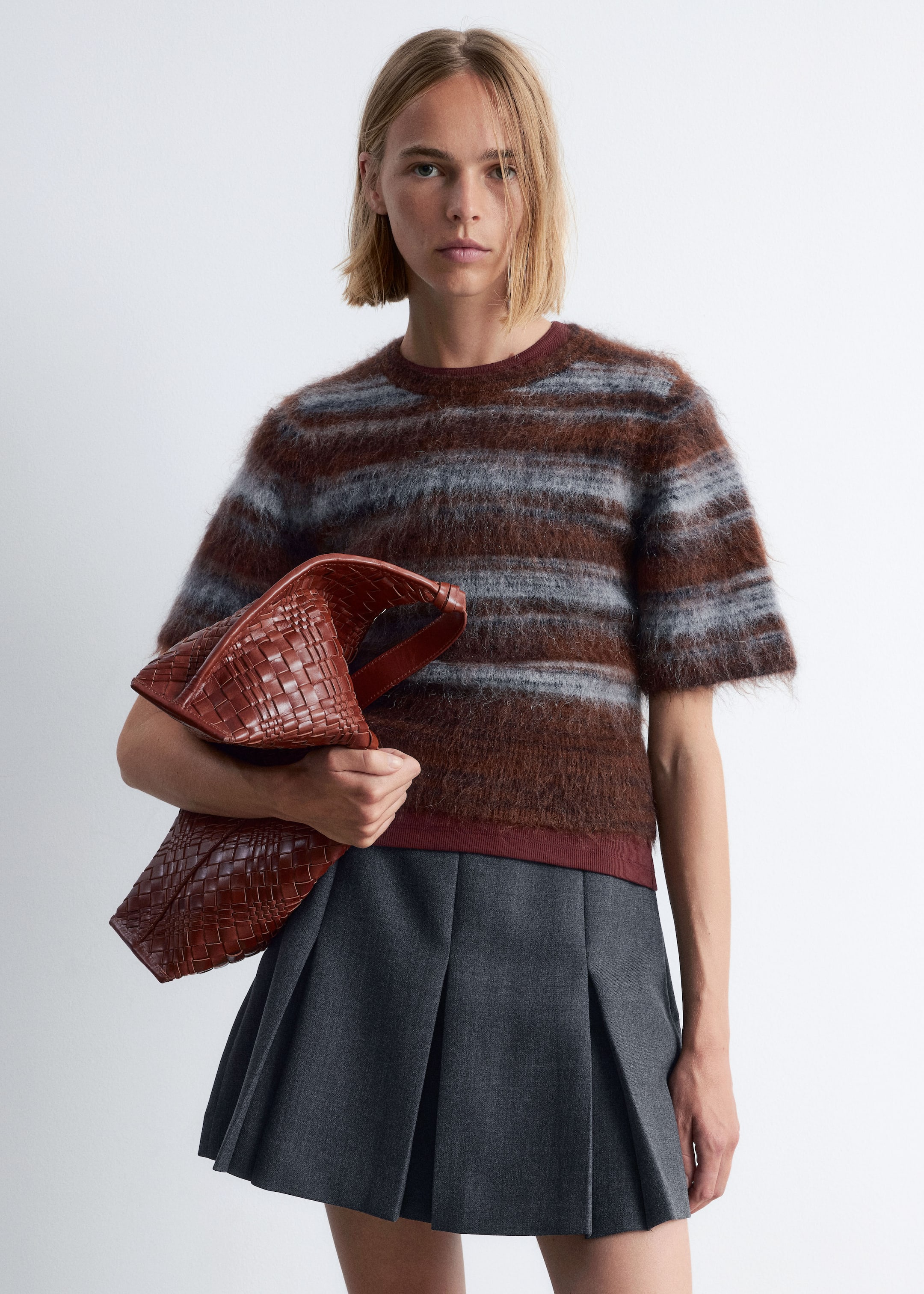 Vezi imaginea mai mare: Tricou din tricot periat - Dungi maro/albastre - FEMEI | H&M RO 1