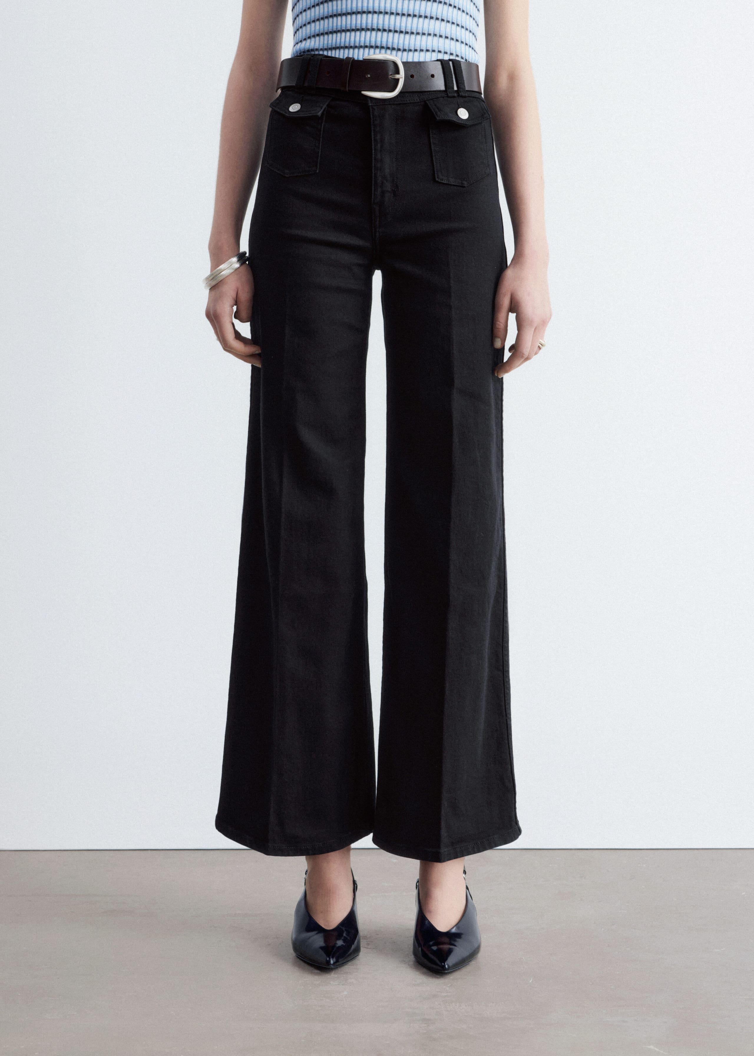 Image of Jean évasé à plis marqués