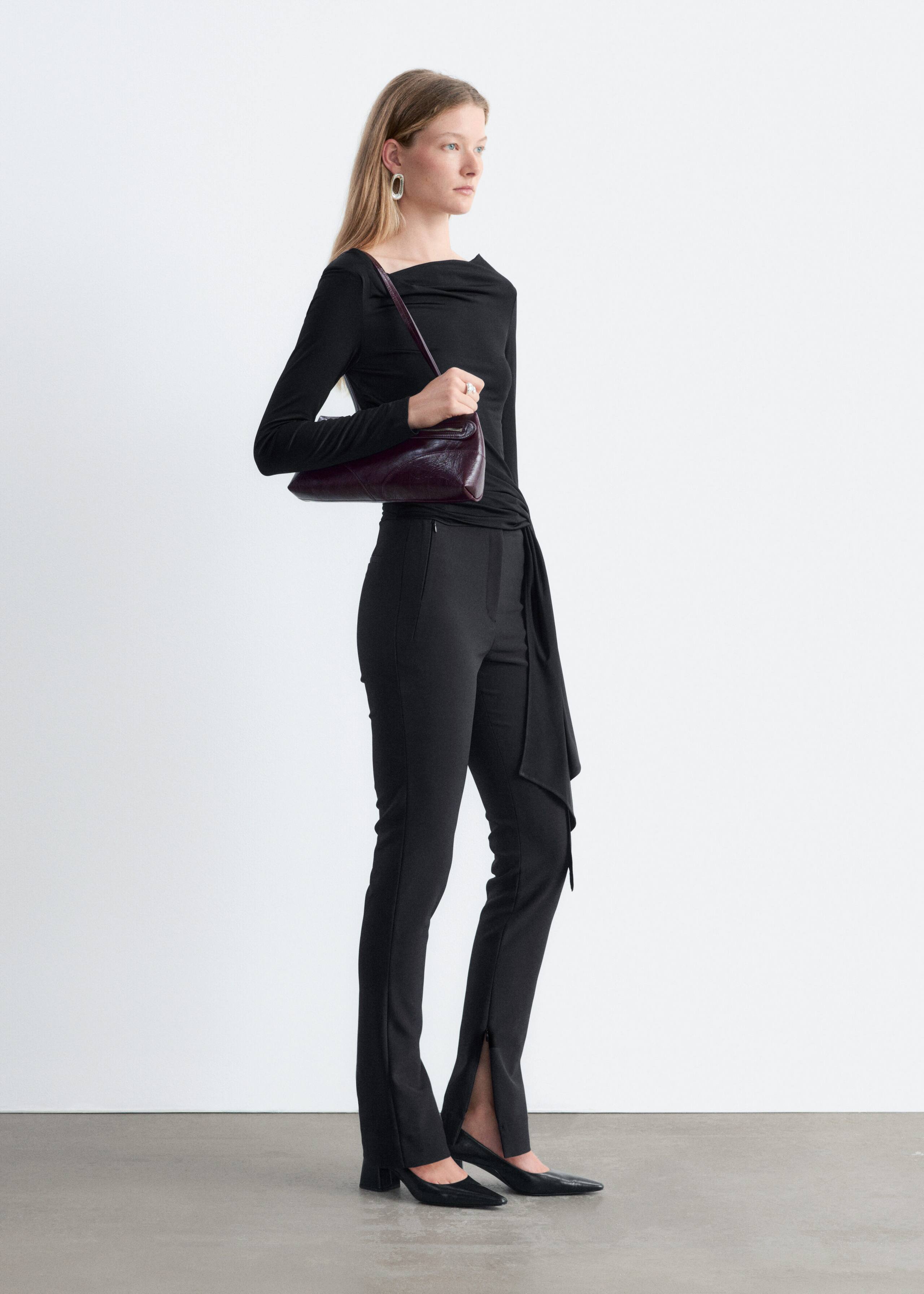 Jersey-Oberteil mit gebundener Taille - Schwarz - Lookbook