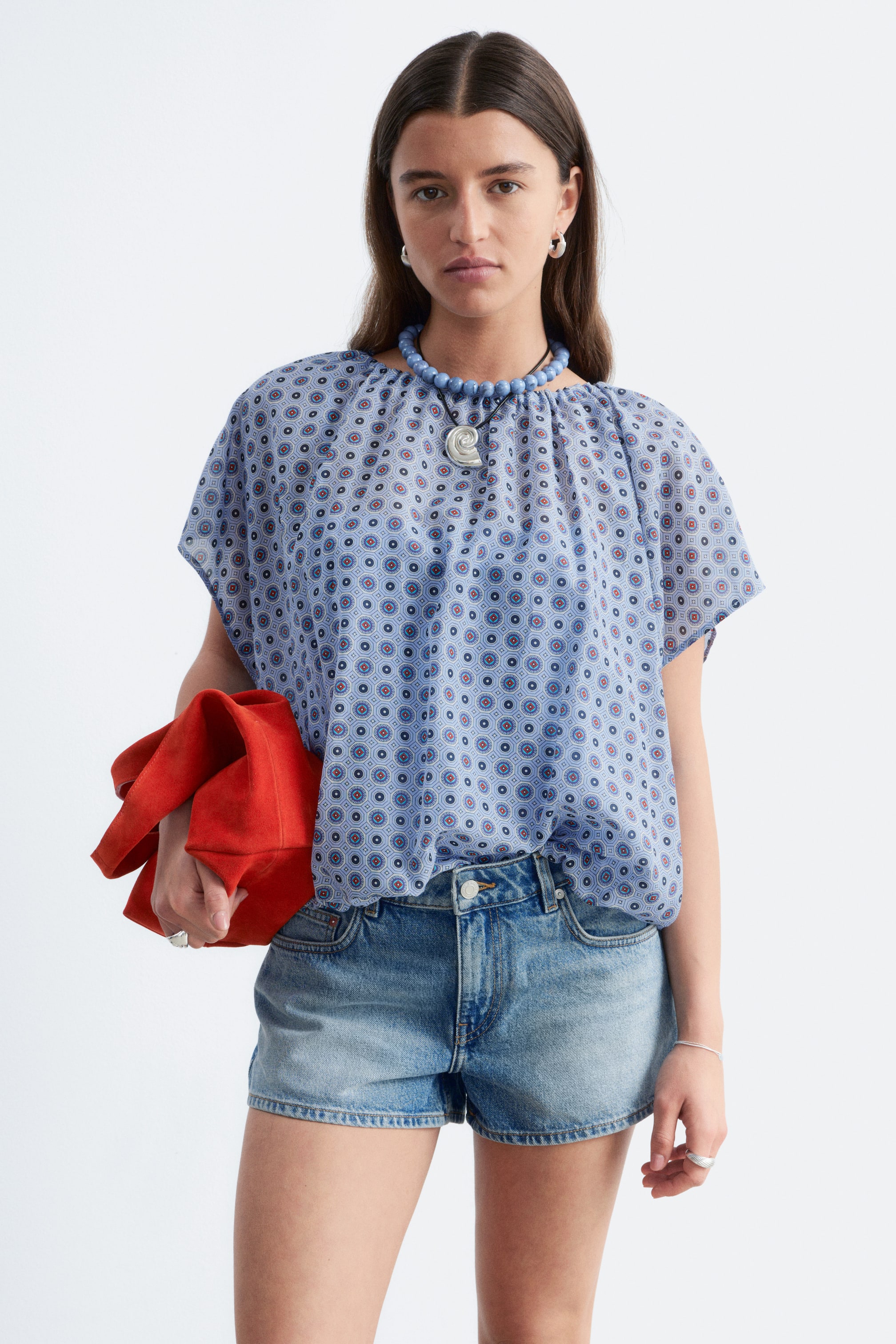 Zobrazit větší obrázek: Potiskovaná balónová halenka - Modrá/Potisk - ŽENY | H&M CZ 1
