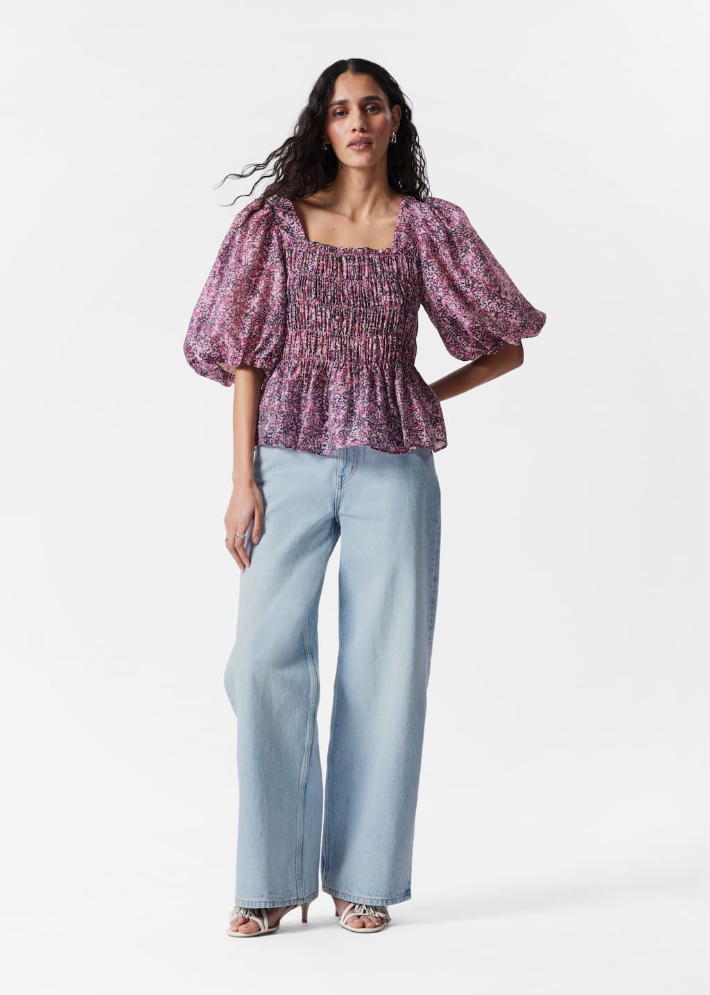 Image of Blusa mangas abullonadas y fruncido nido de abeja