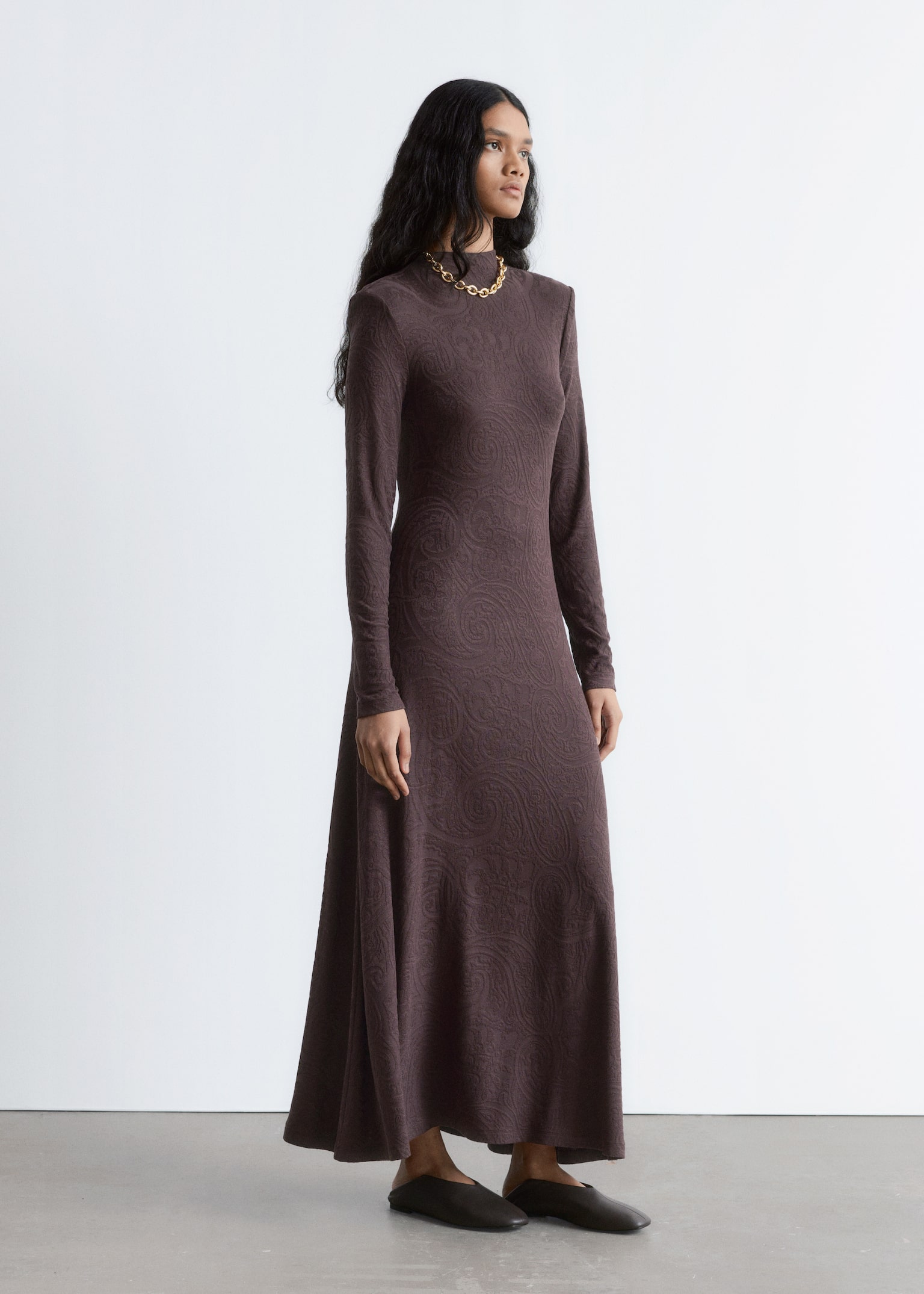 Jacquard Jersey Maxi Dress - Dark Brown Paisley - 4