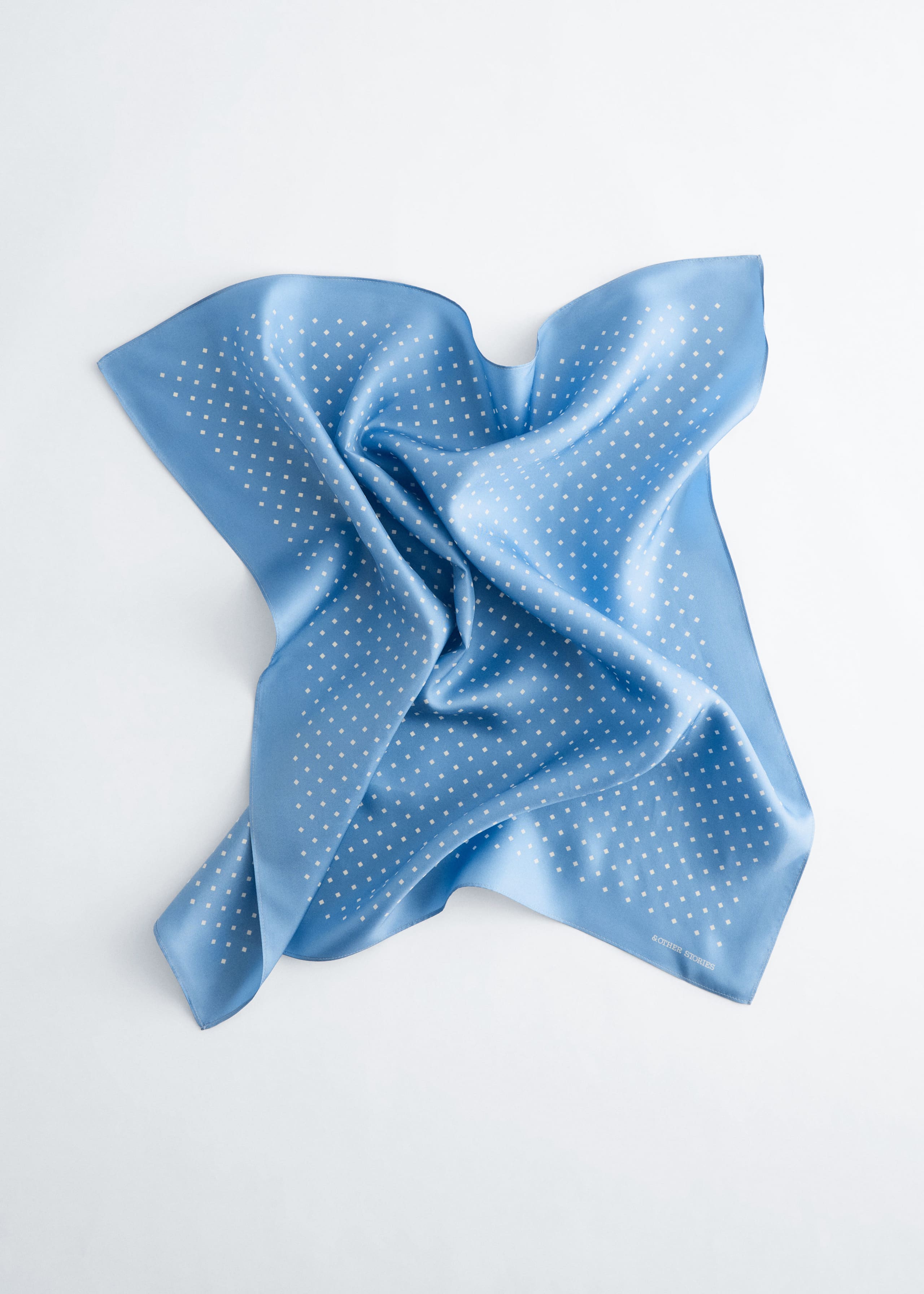 Image of Foulard en soie à imprimé diamant