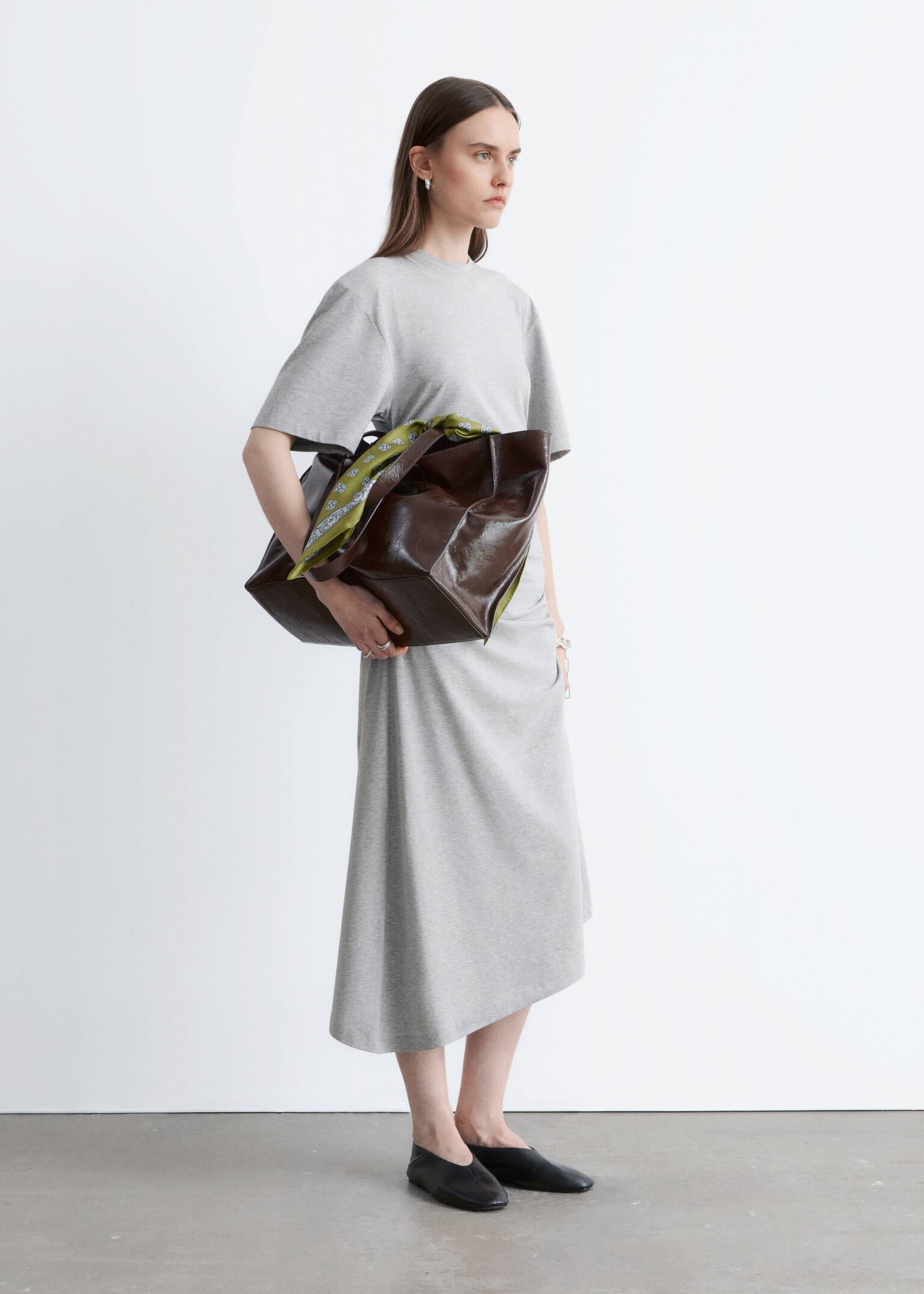 Asymmetric Midi T-Shirt Dress - Light Grey/Dark Brown - 7