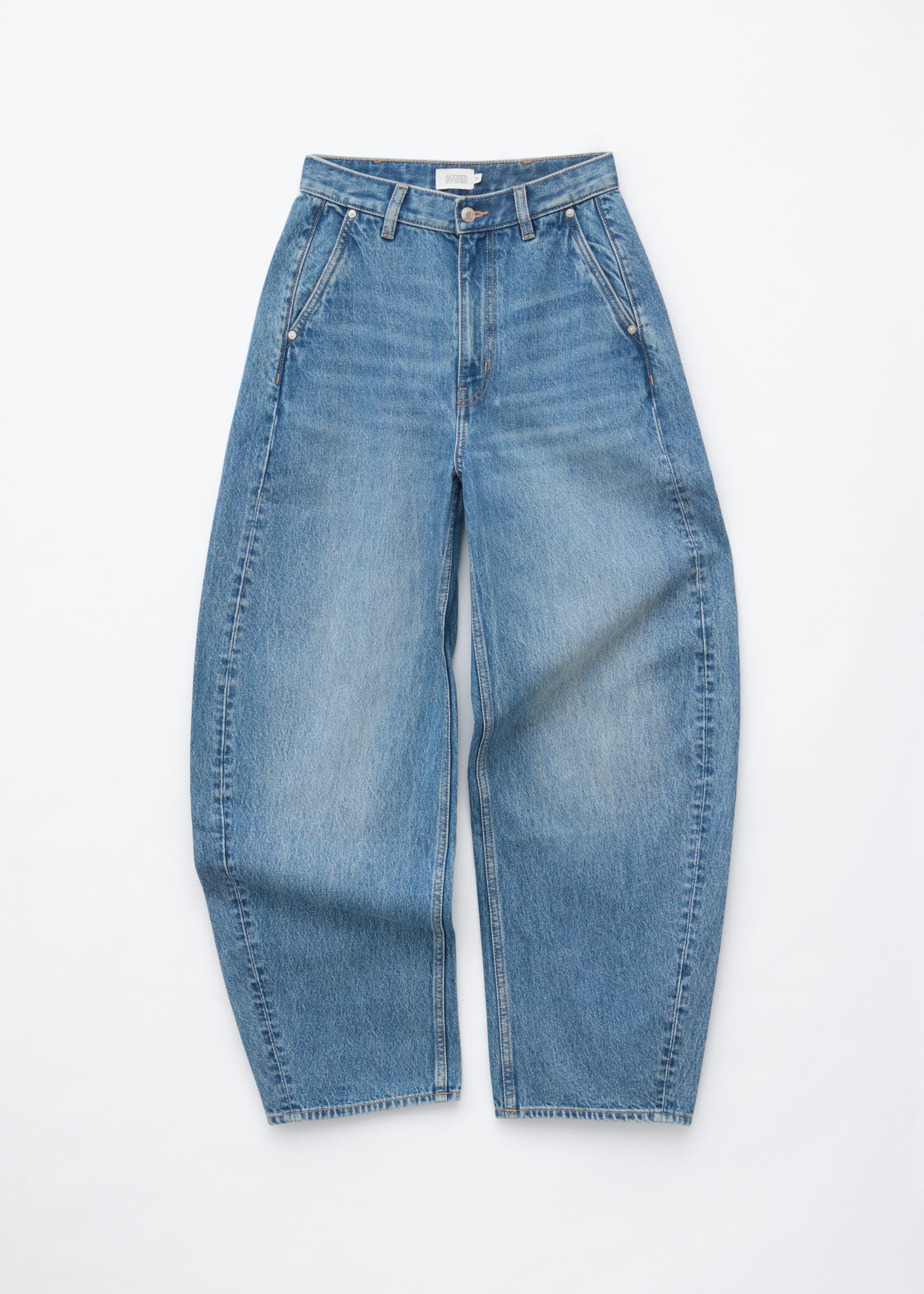 Relaxed Barrel-Leg Jeans - Mid Blue - Still Life