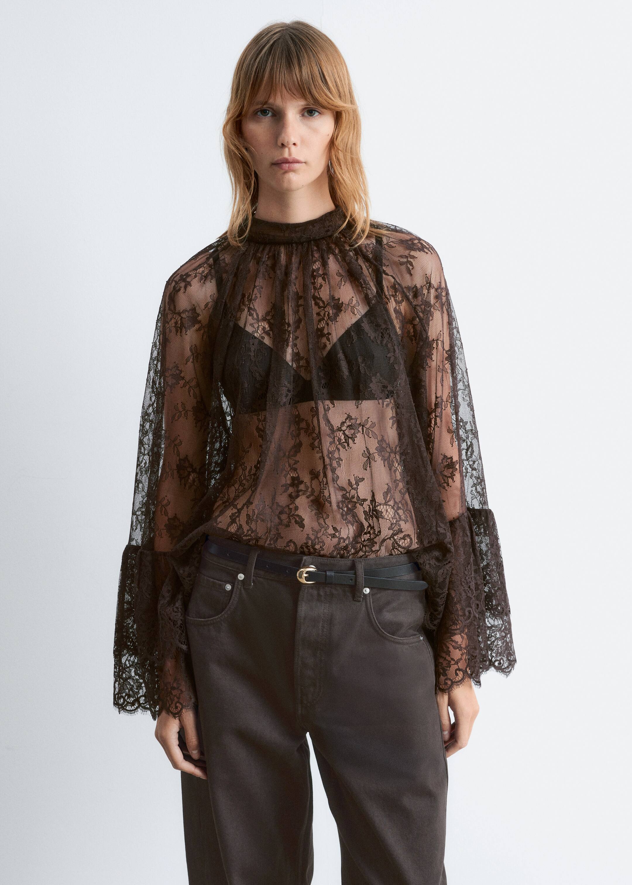 Grotere afbeelding bekijken: Kanten blouse met volants - Donkerbruin - DAMES | H&M NL 3