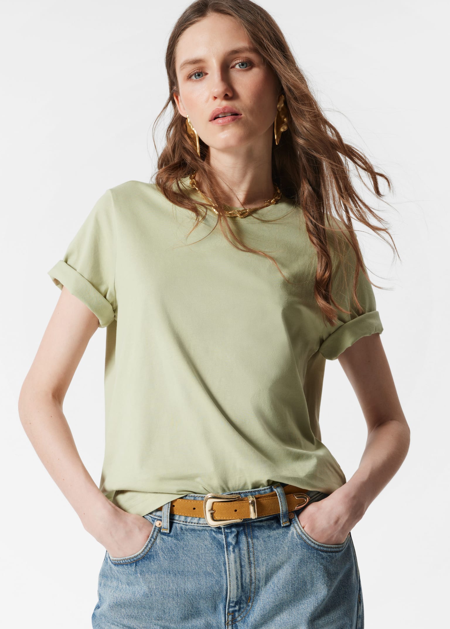 Camiseta de cuello redondo - Verde claro/Blanco/Gris oscuro melange/Negro/Topo/Rojo/Beige/Azul empolvado/Azul medio/Marrón oscuro