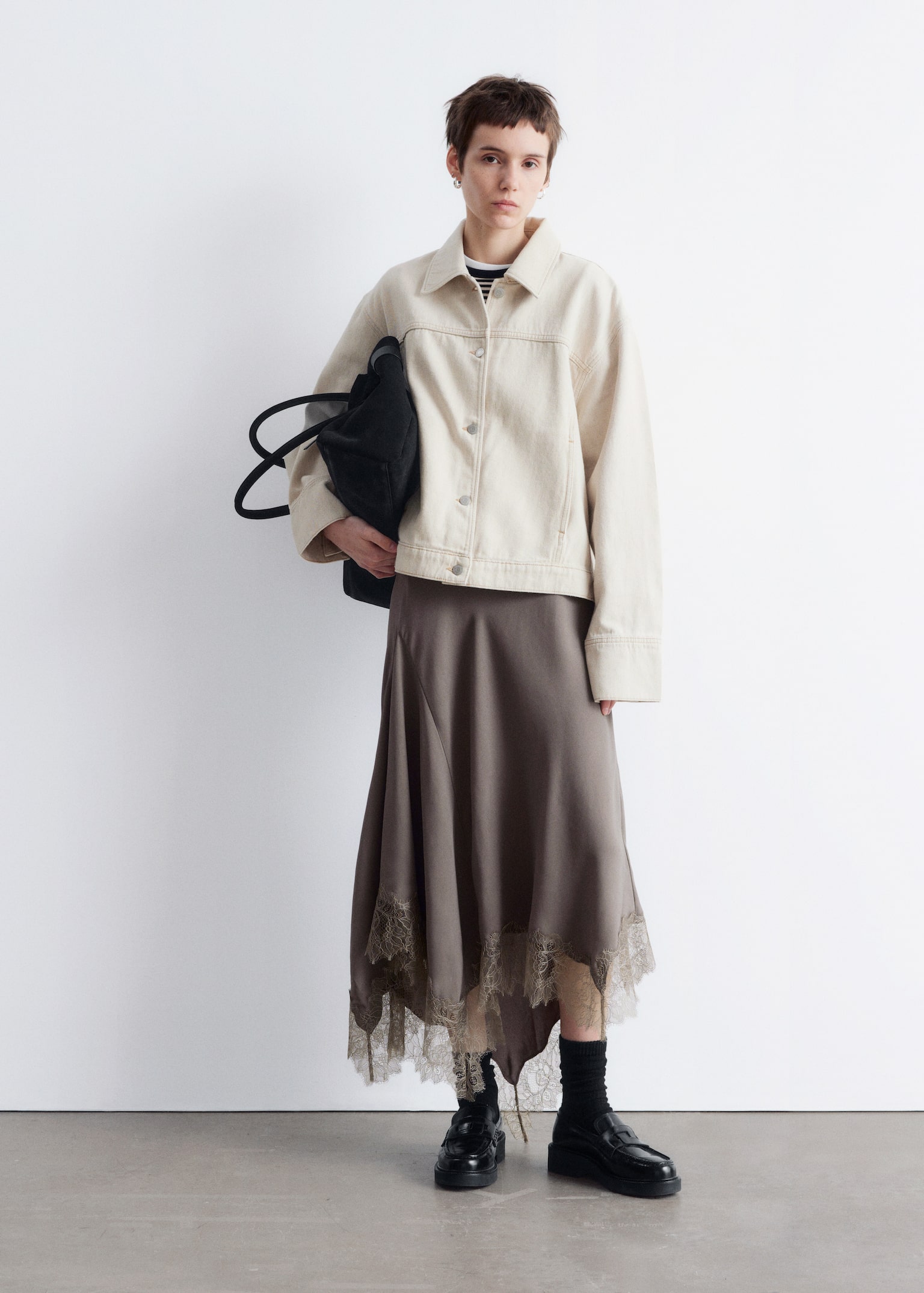 Asymmetrical Lace-Trimmed Midi Skirt - Mole