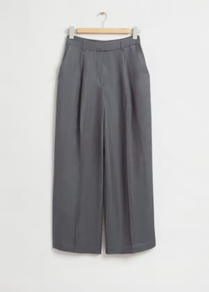 Gris foncé