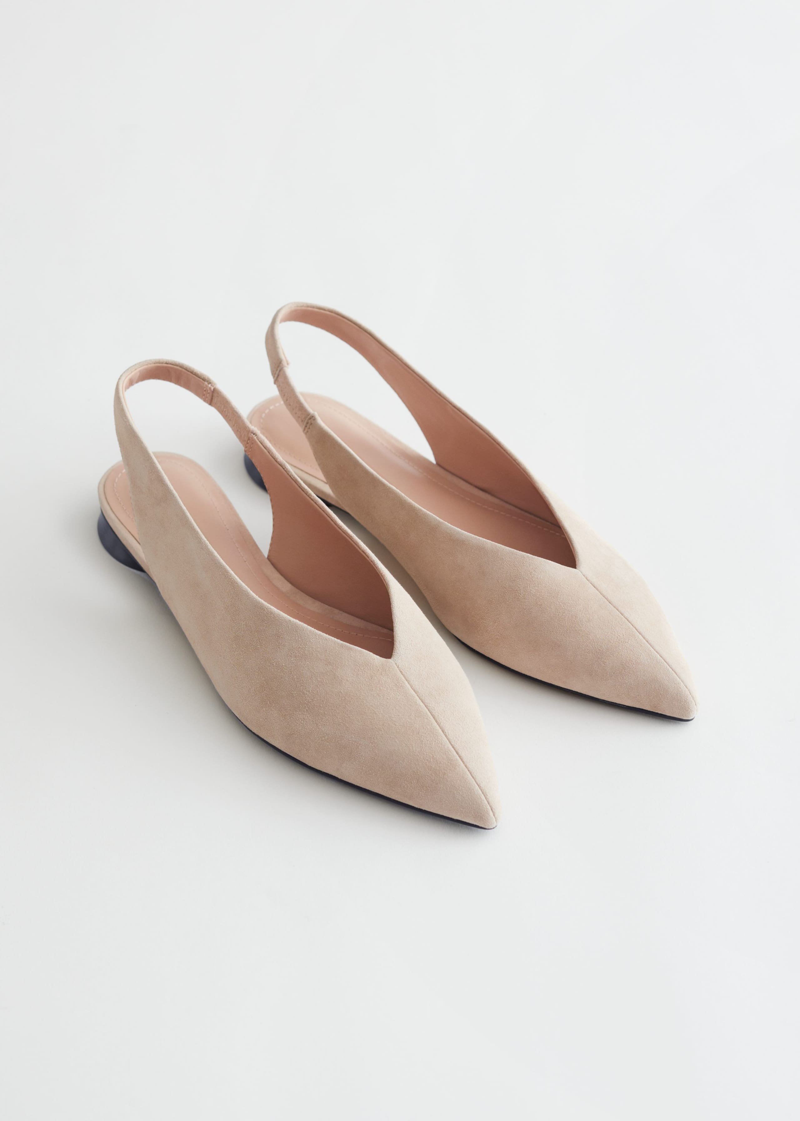 Pointed Leather Ballerina Flats - Black - Natura morta