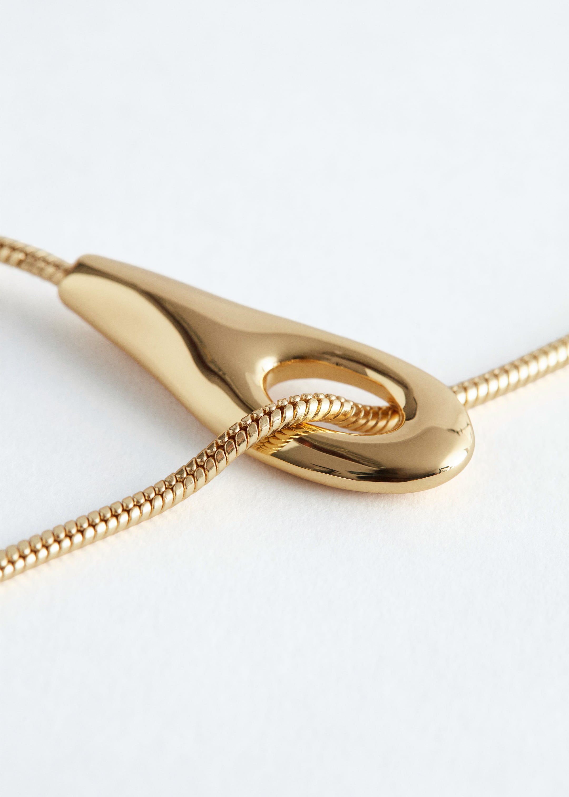 Agrandir l'image: Collier style lasso en chaîne type serpent - Doré - FEMME | H&M CH 3