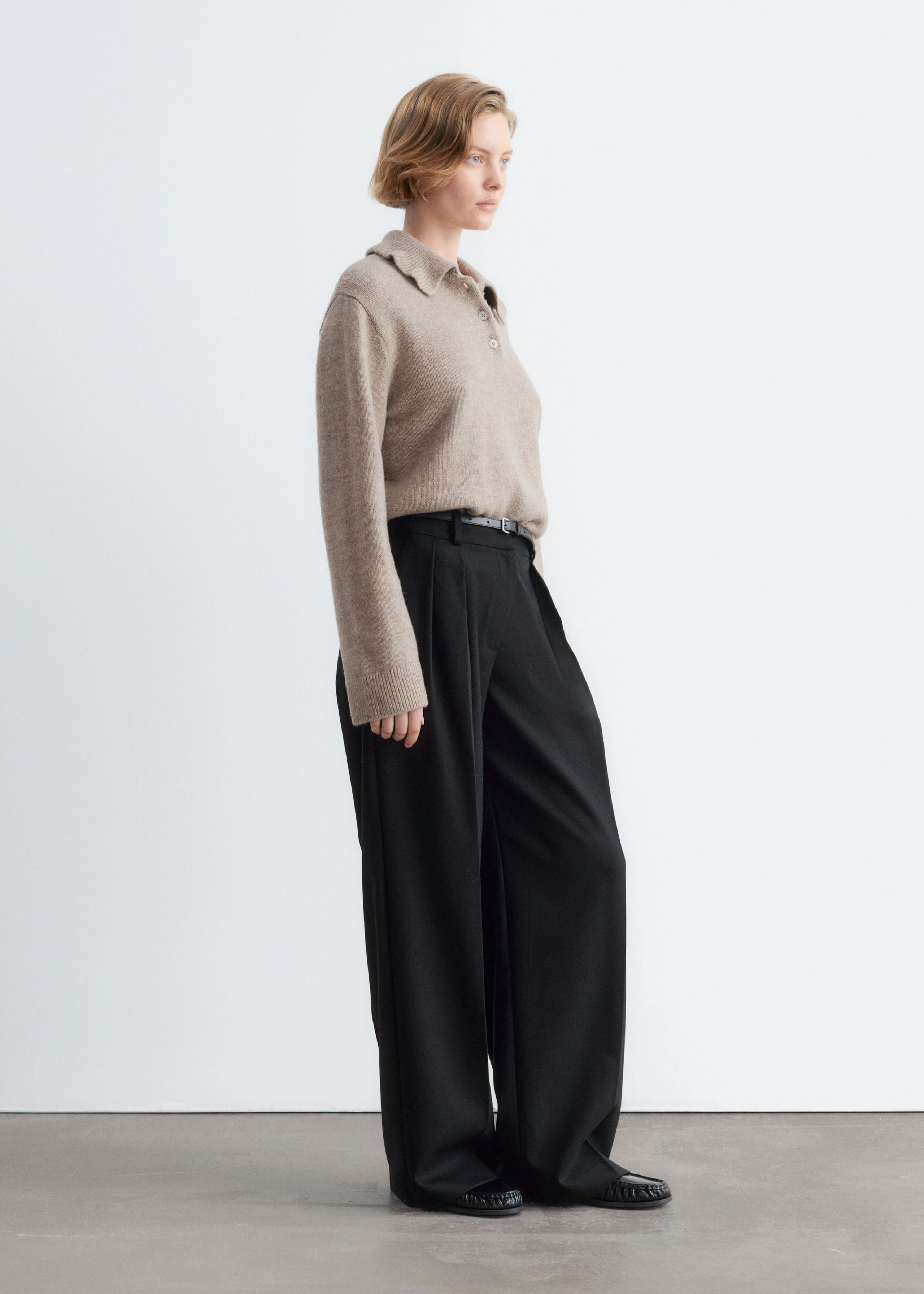 Ruffle-Collar Jumper - Beige - Lookbook