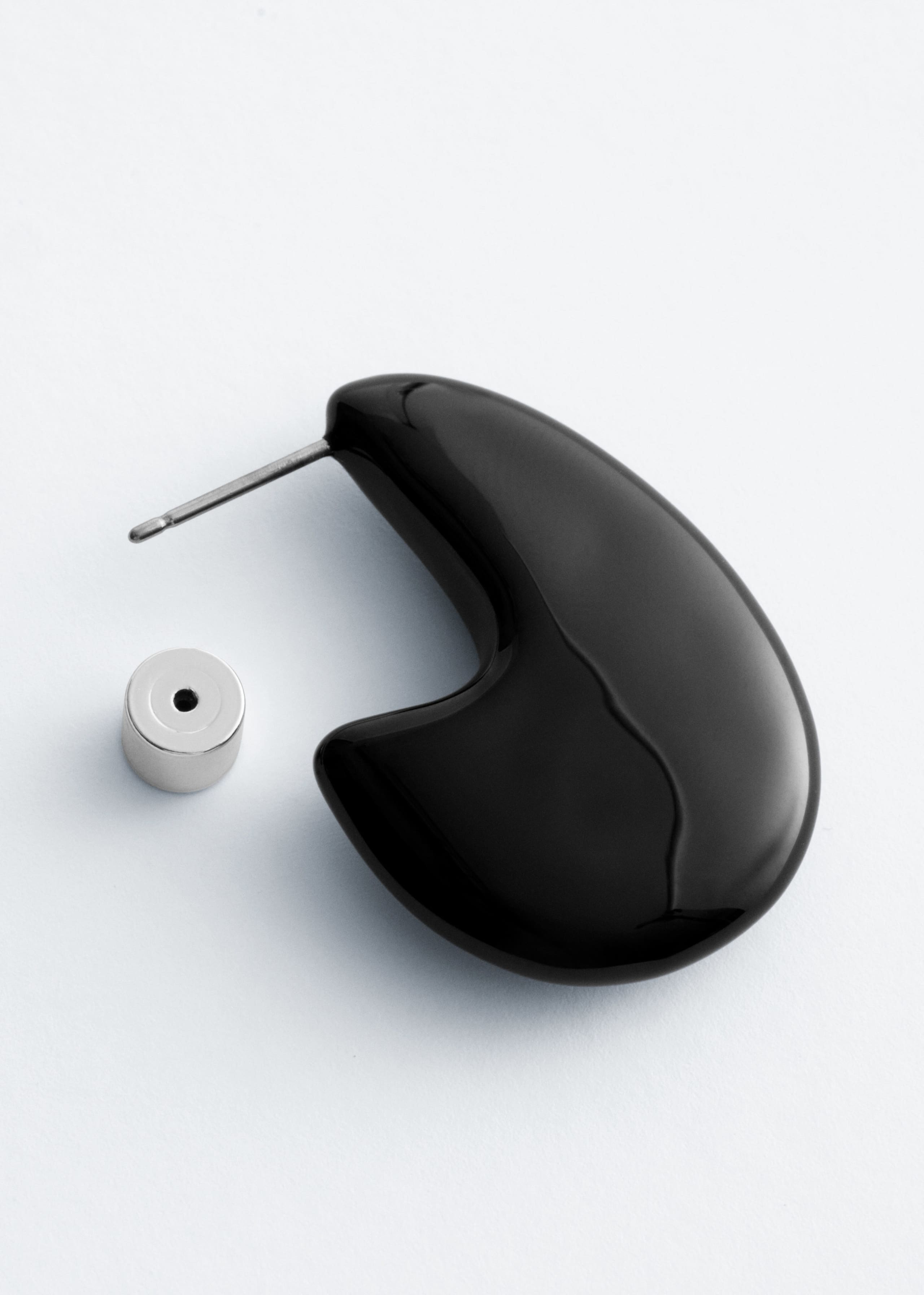 Image of Chunky Droplet Earrings