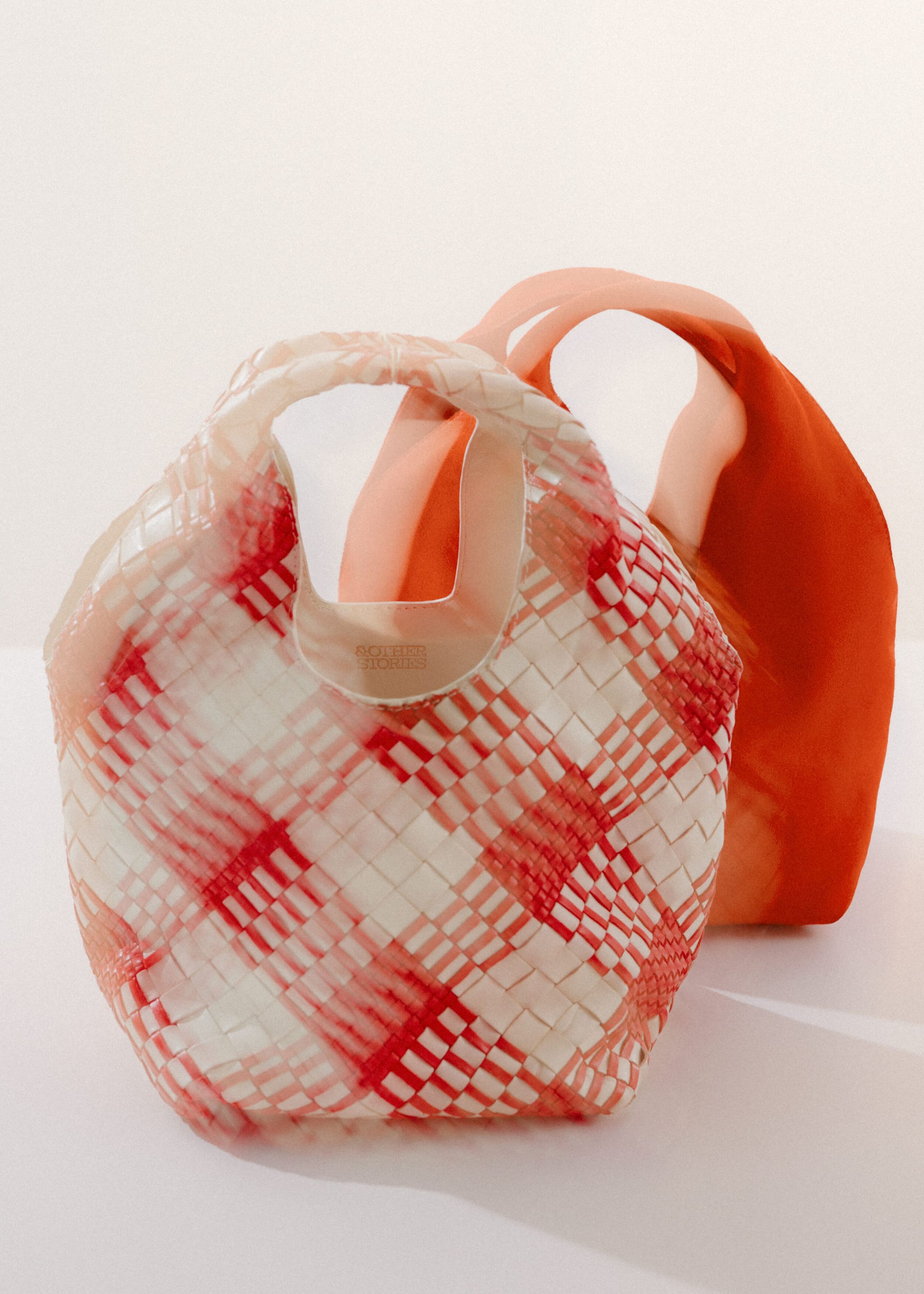 Image of Flätad väska i läder