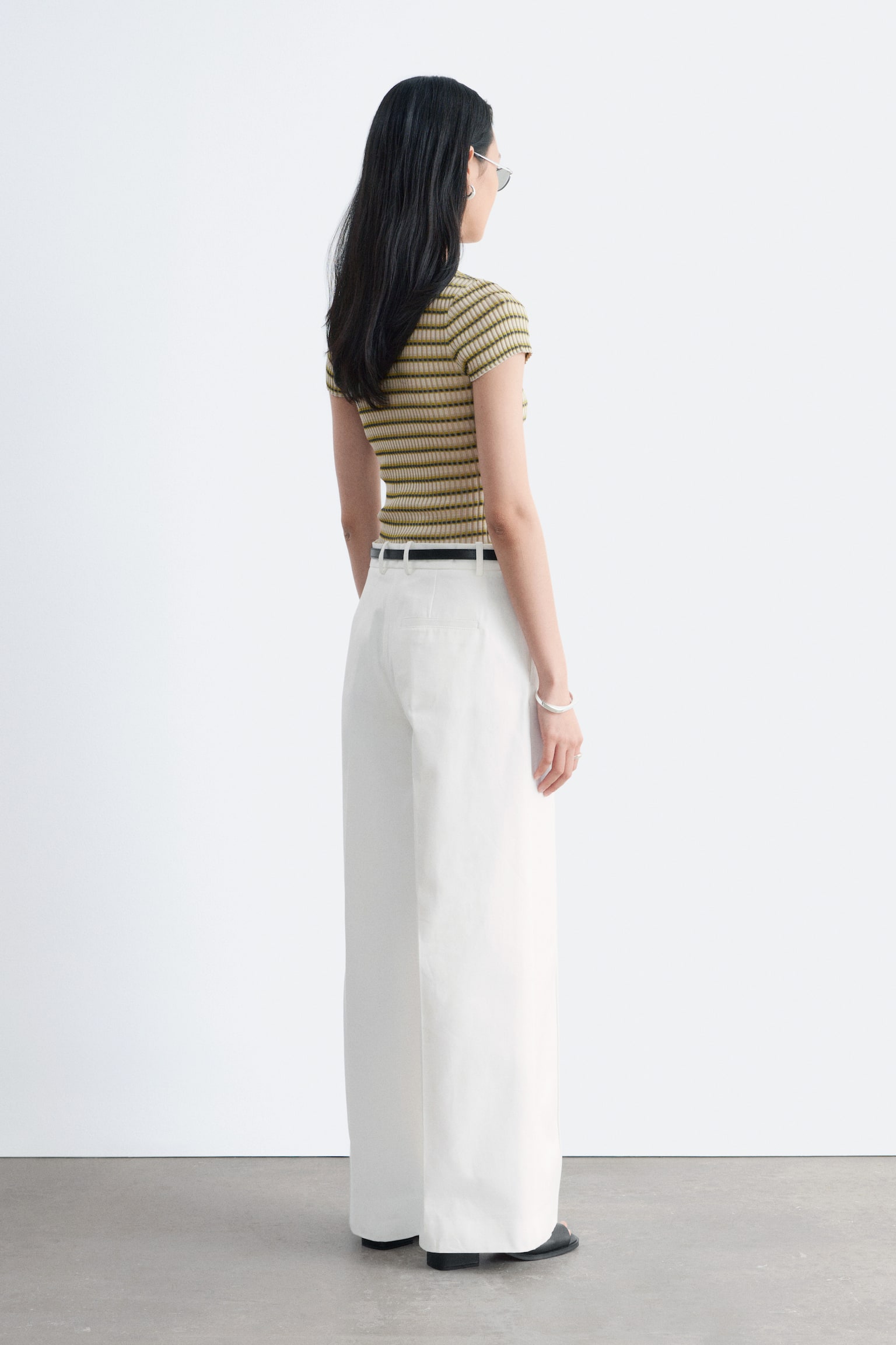 חולצת טי בסריגת ריב עם פסים - 3