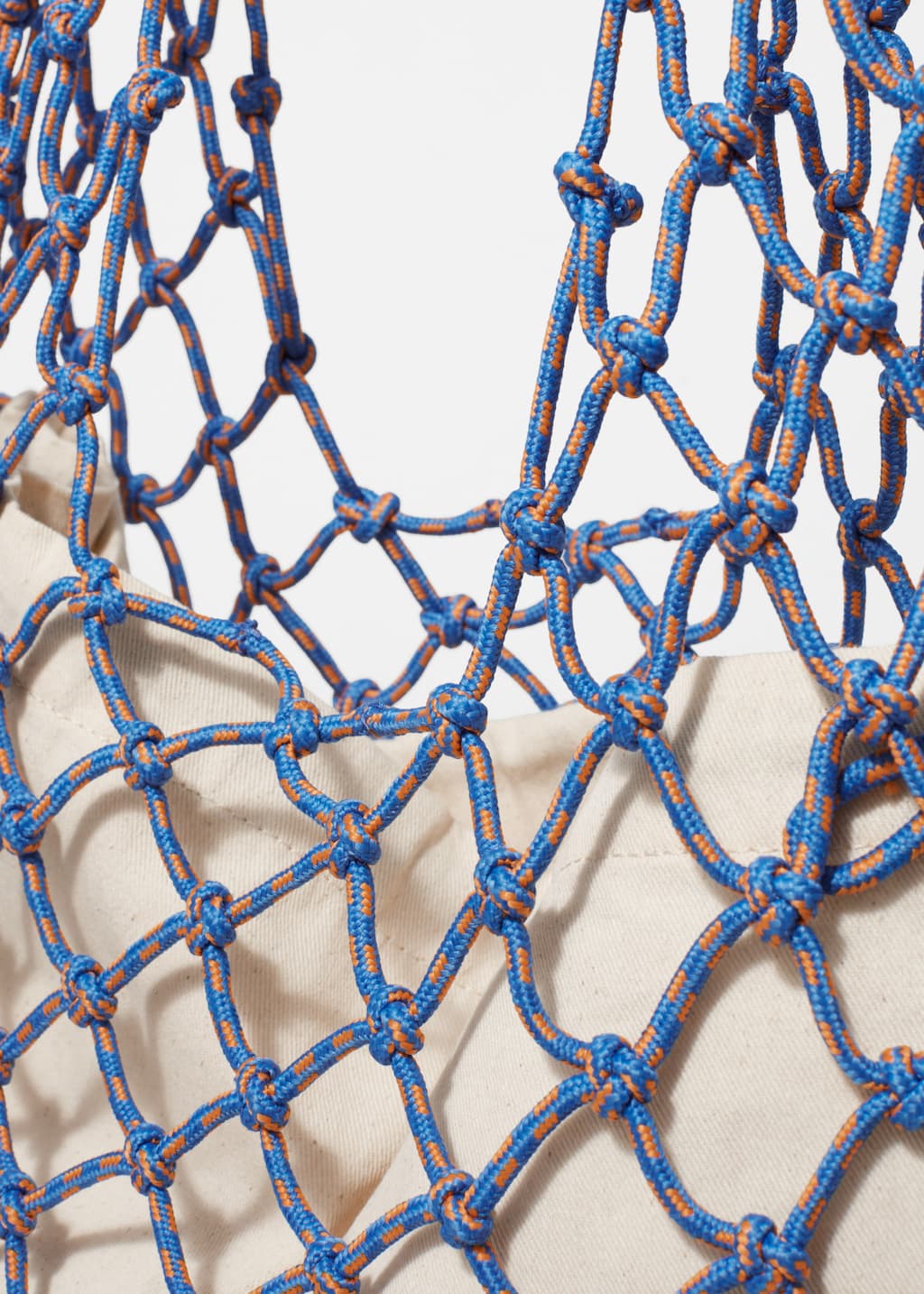 Fishnet Cord Tote Bag - {{variantName}} - Descriptive Detail