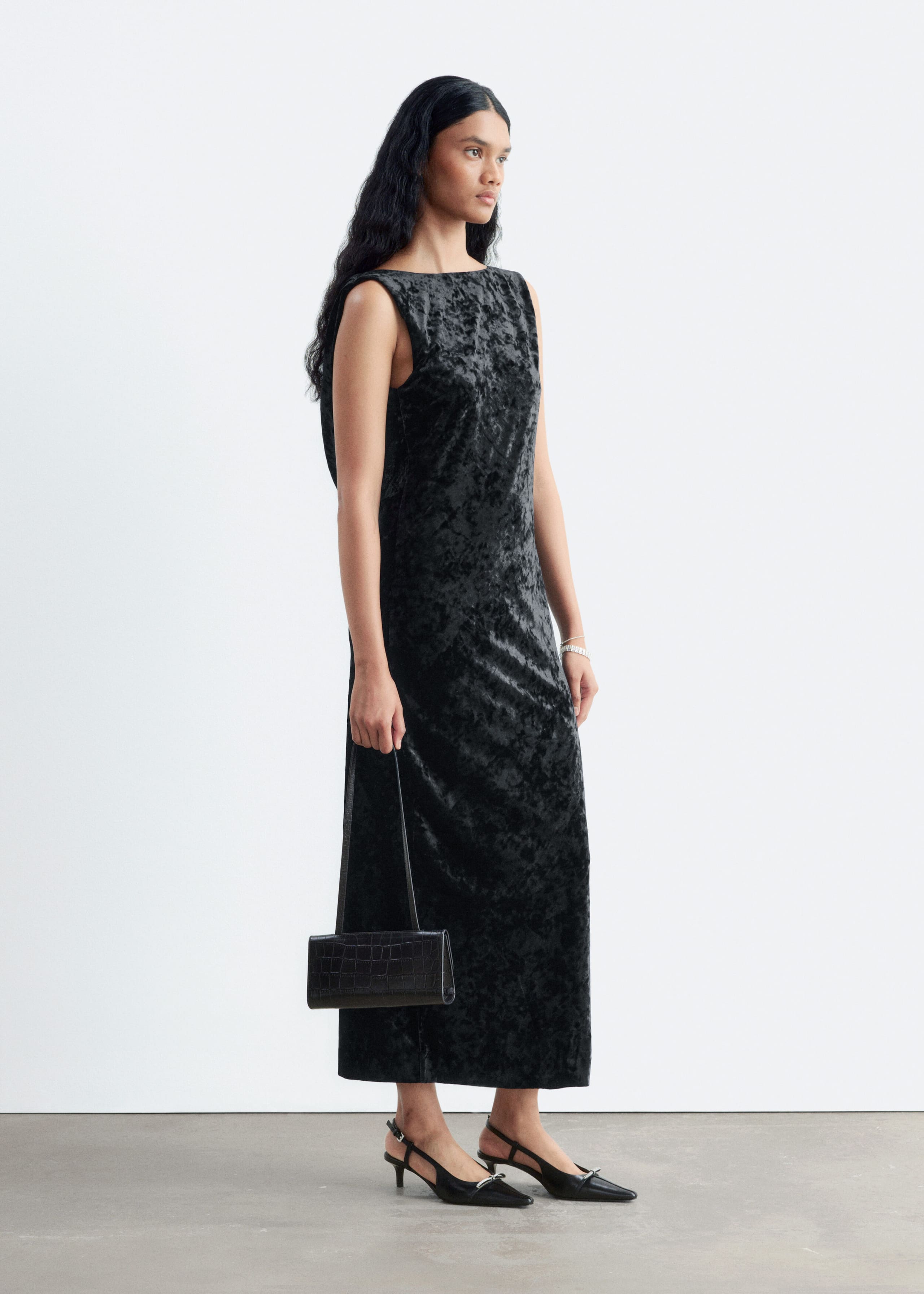 Bias-Cut Velvet Dress Black