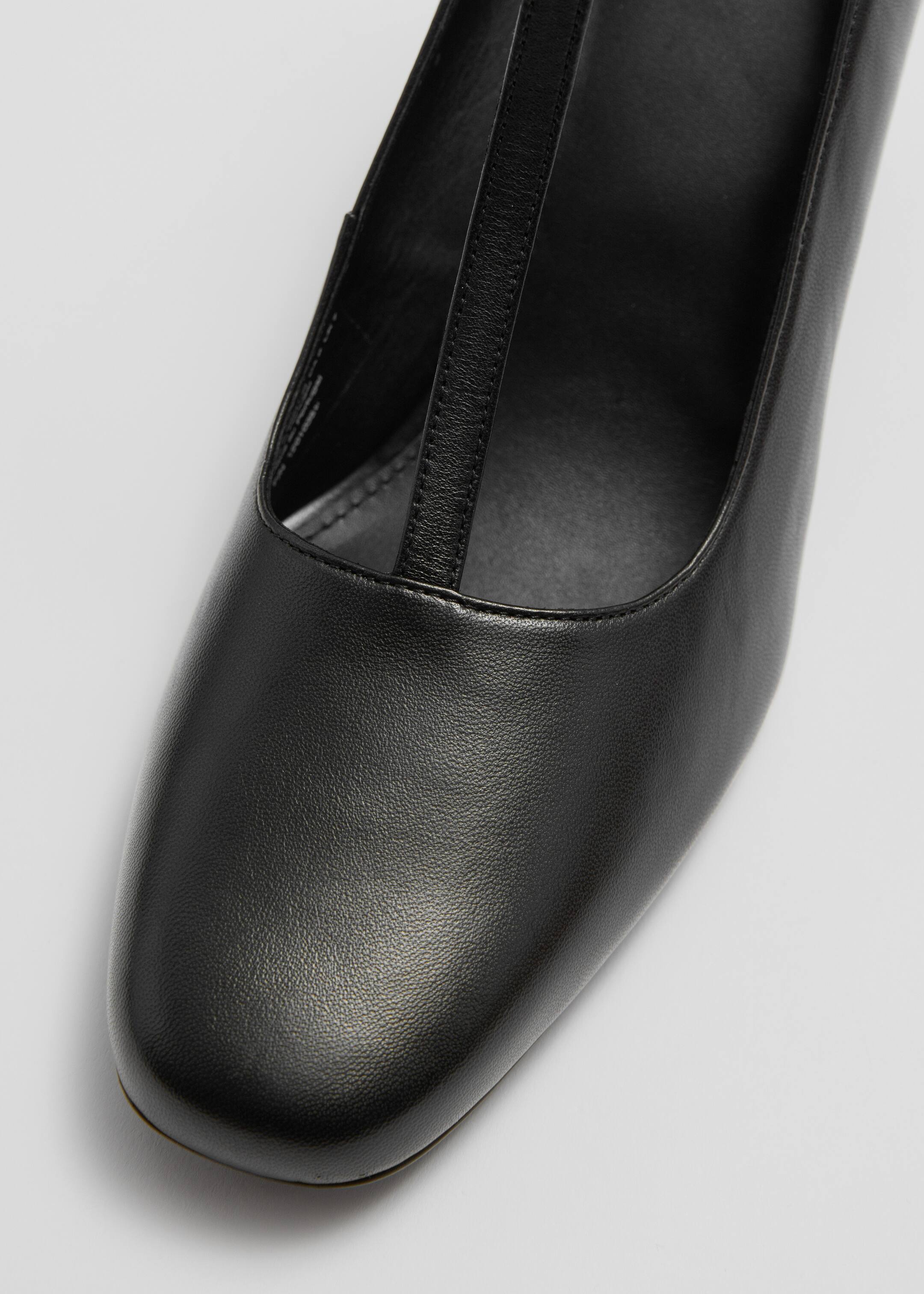 View larger image: T-Strap Leather Pumps - Black - Ladies | H&M GB 4