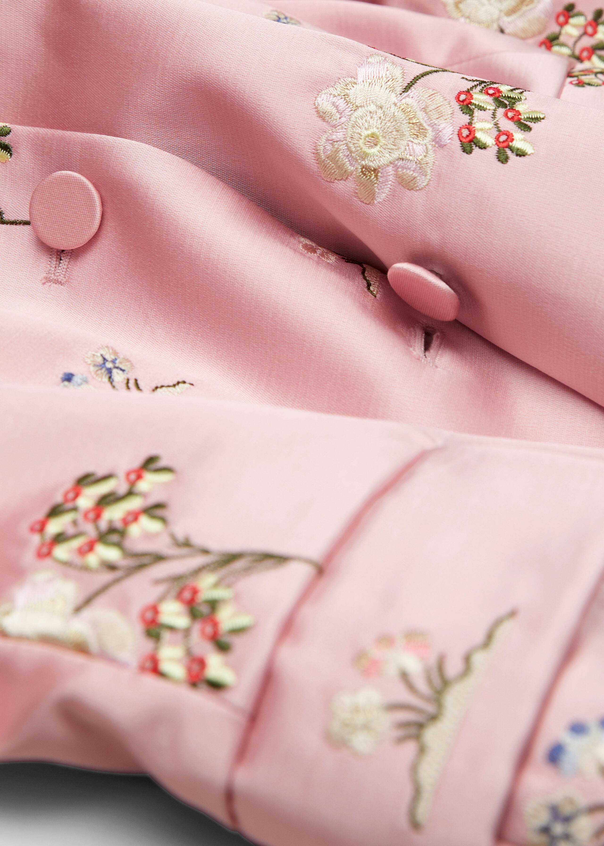 Satynowa kurtka z kwiatowym haftem – {{variantName}} – Szczegół