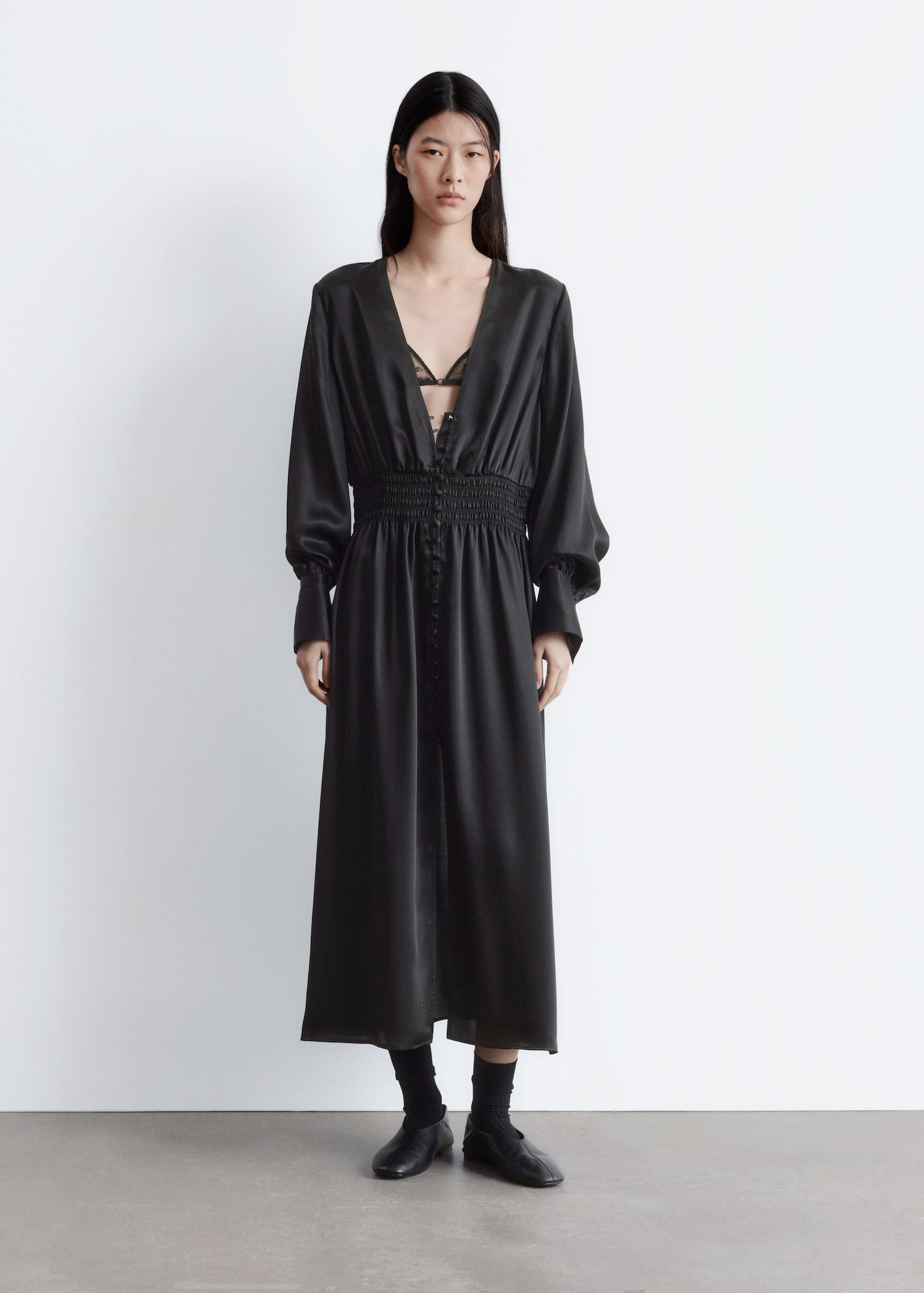 Szatén midi ingruha - Fekete - 5