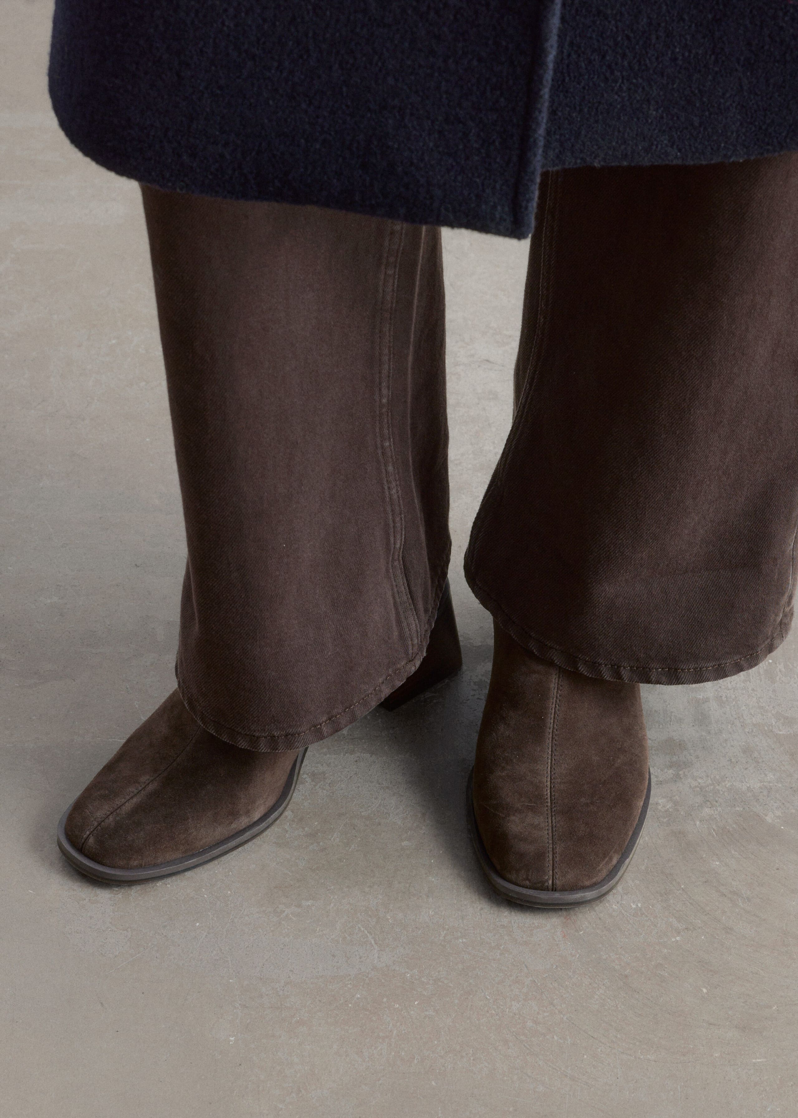 Sockboots aus Leder - Schwarz - Lookbook
