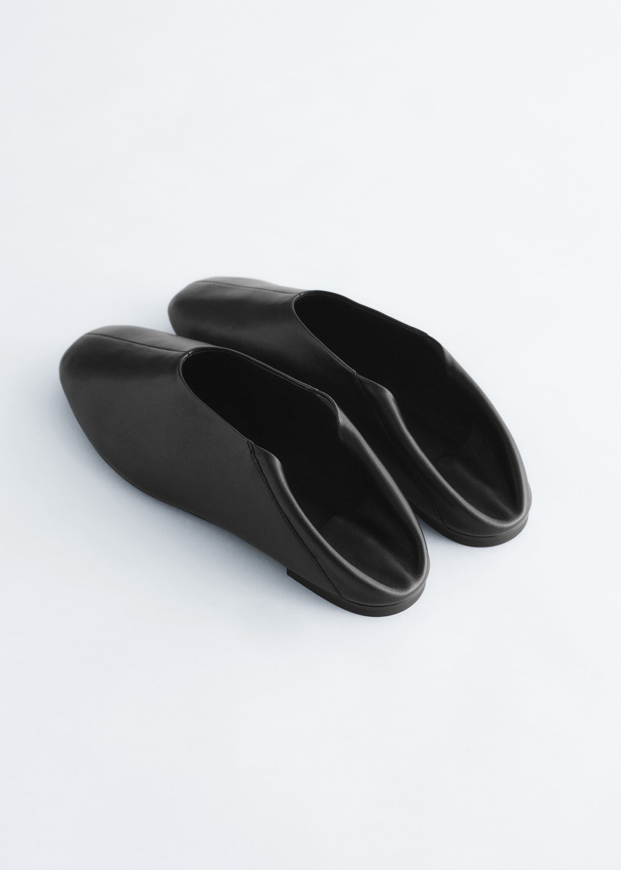 Image of Leather Ballet Flats