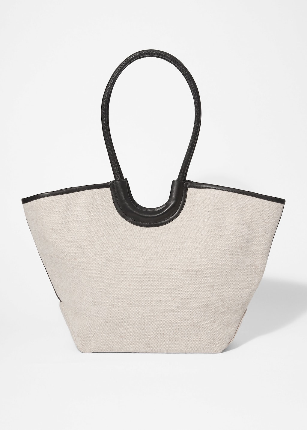Image of Bolso tipo tote de paja con detalles de piel