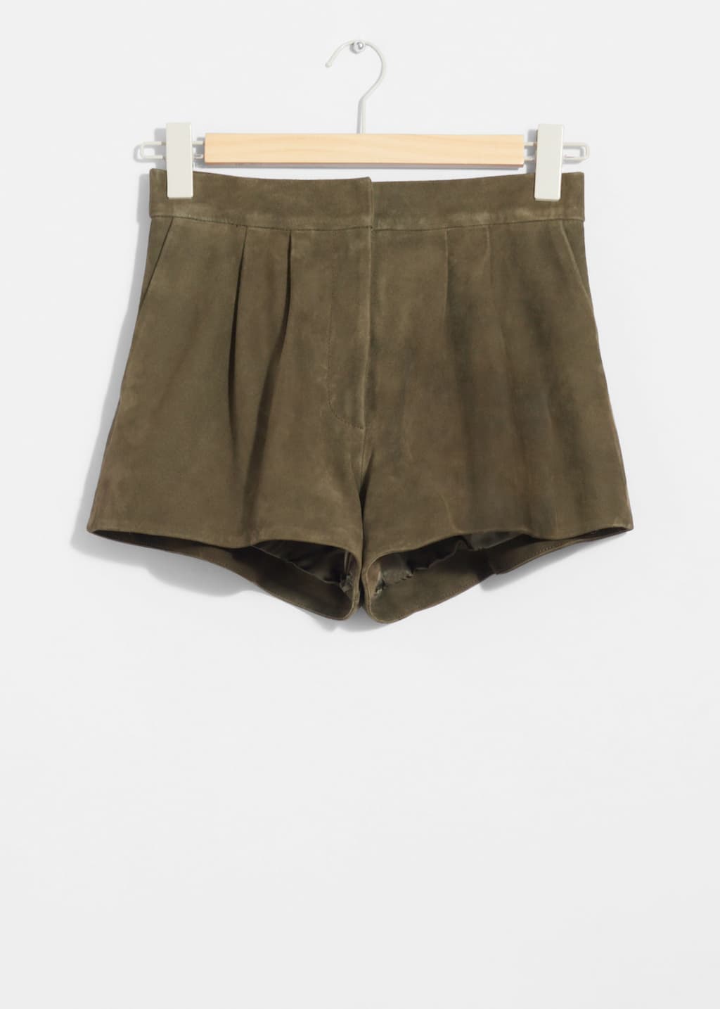 Image of Shorts aus Veloursleder