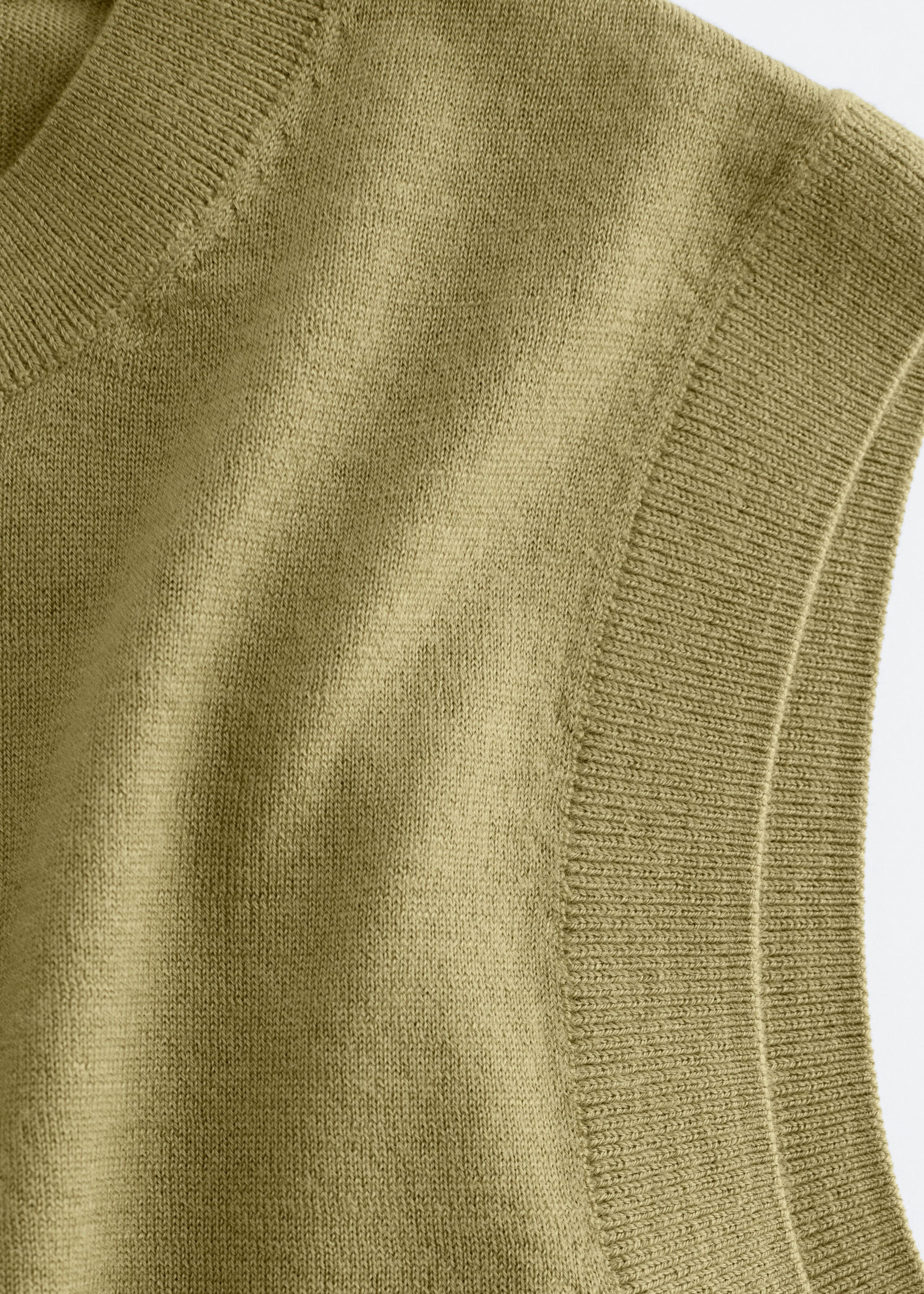 Image of Cashmere Sweater Vest