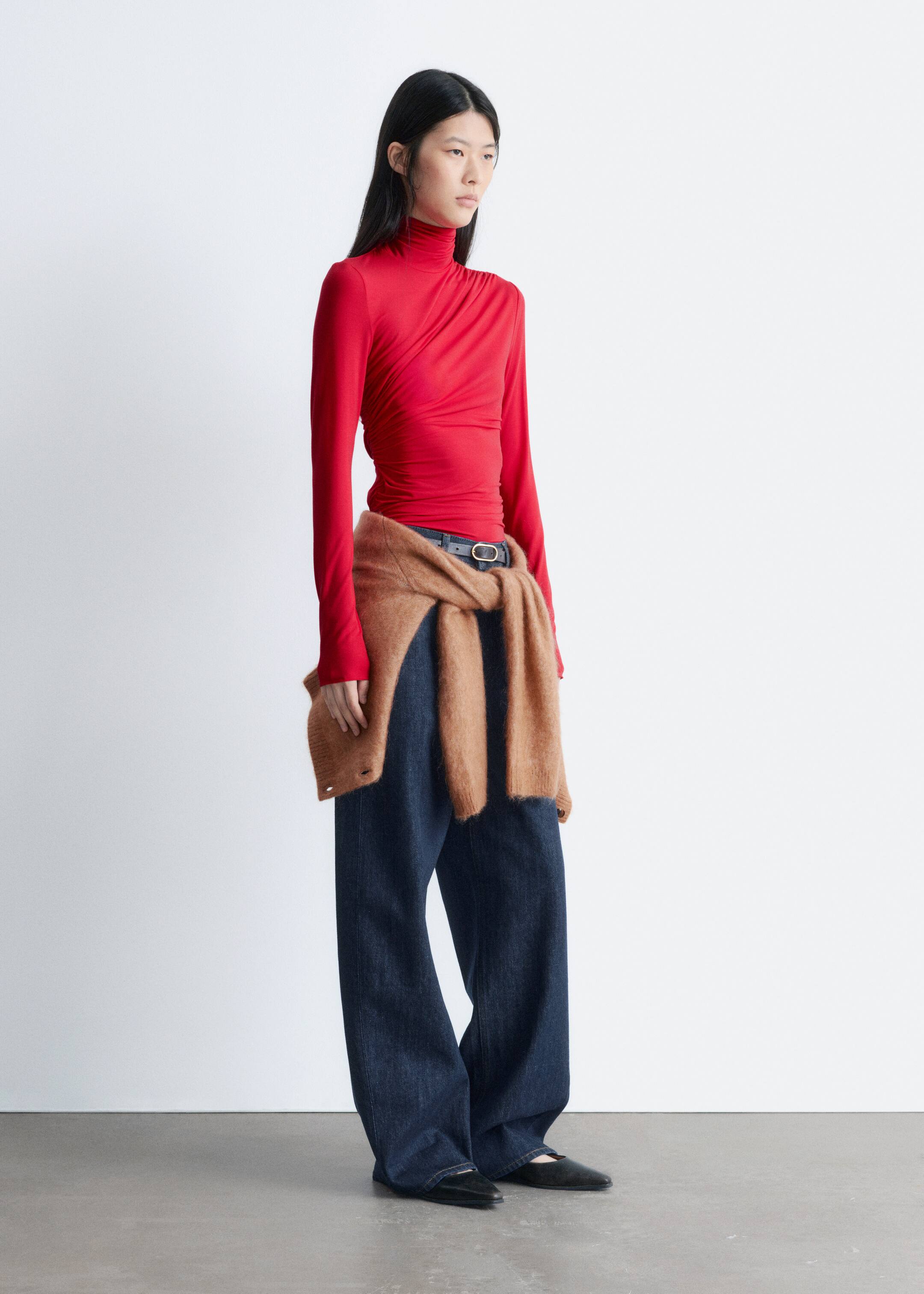 Grösseres Bild ansehen: Draped Turtleneck Top - Rot - DAMEN | H&M CH 5