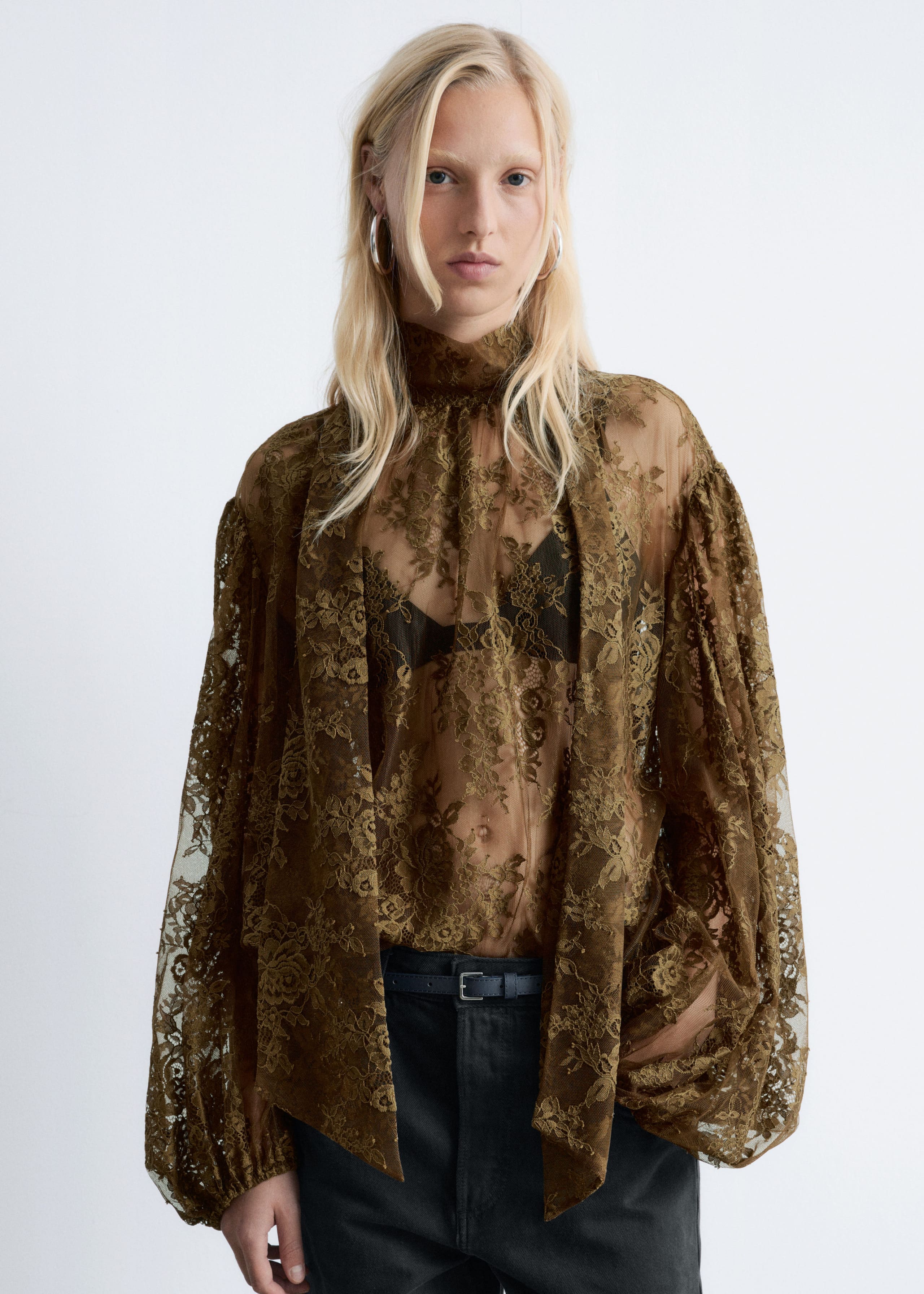 Image of Lace Bow-Ribbon Blouse