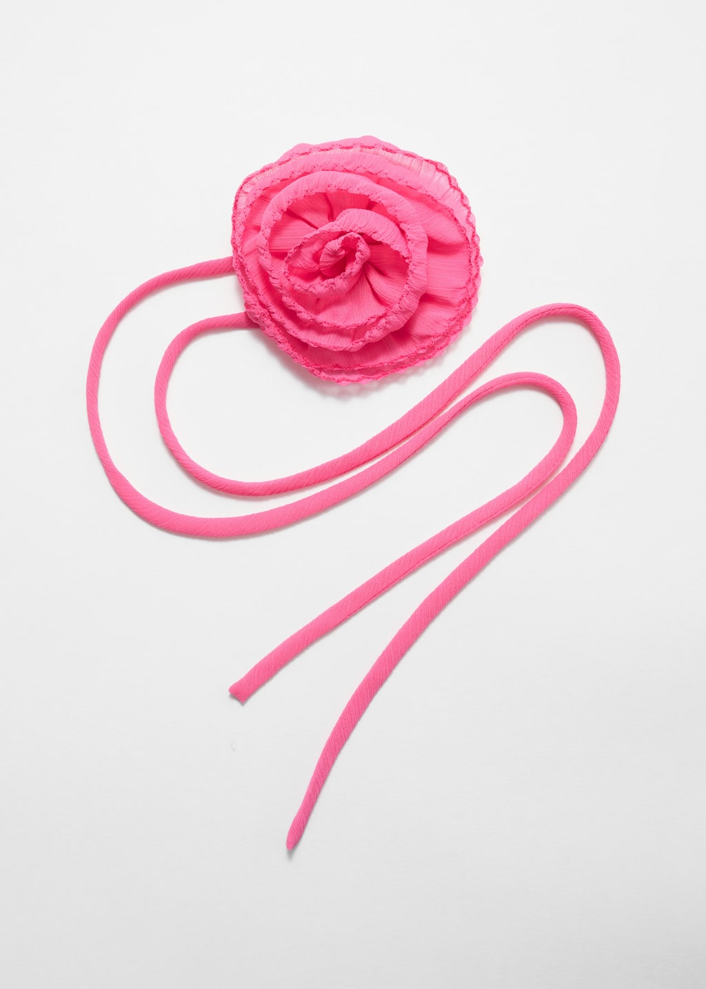Image of Collar de lazo con broche de rosa