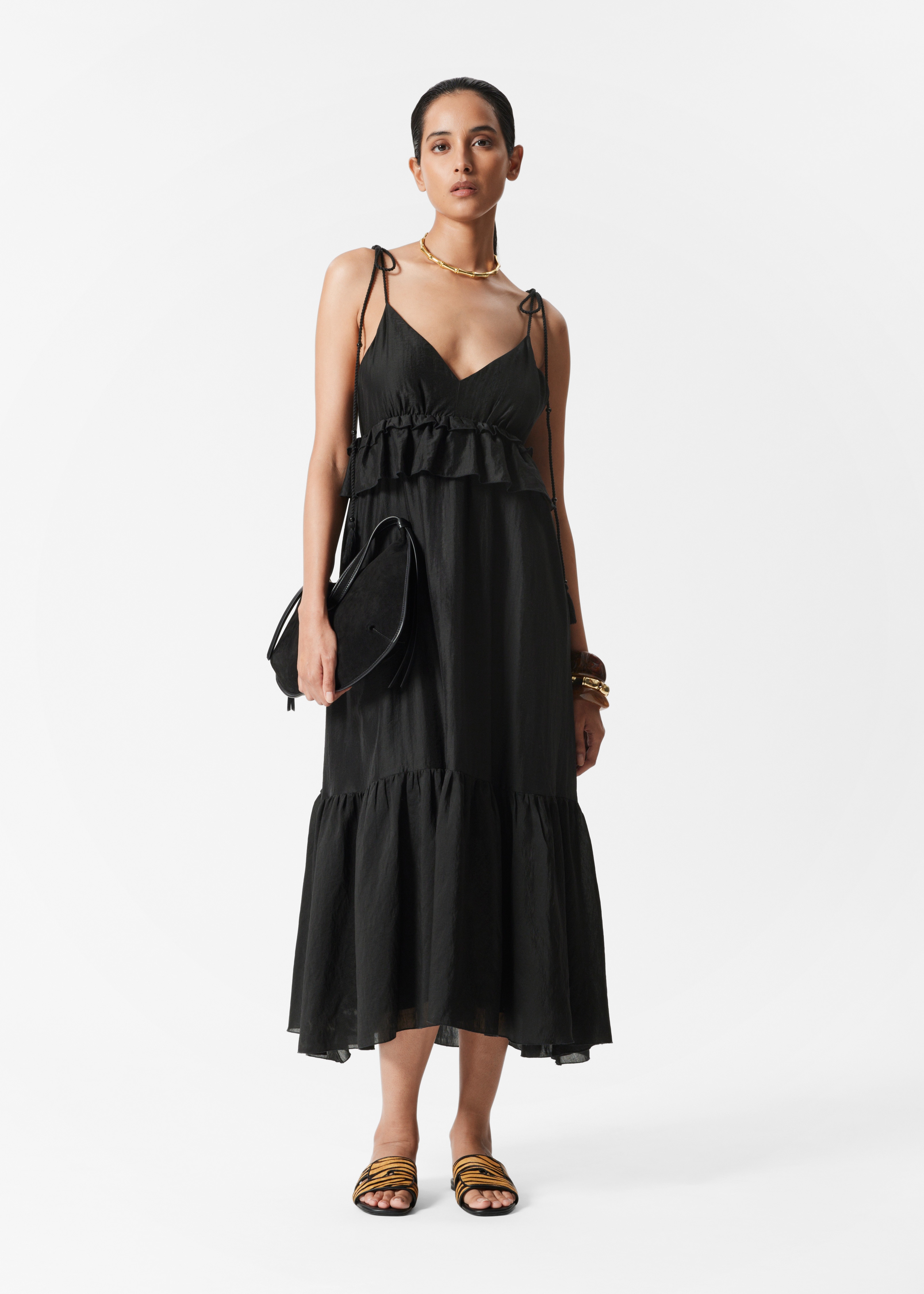 Midikjole med tynne stropper - Svart