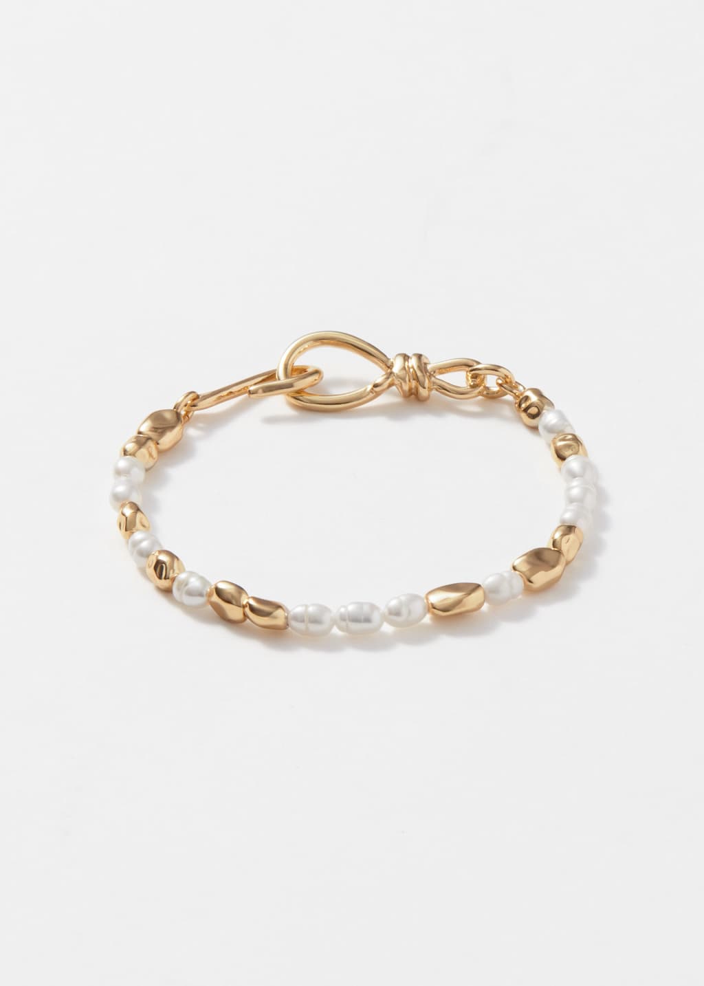 Pulsera de cuentas irregulares