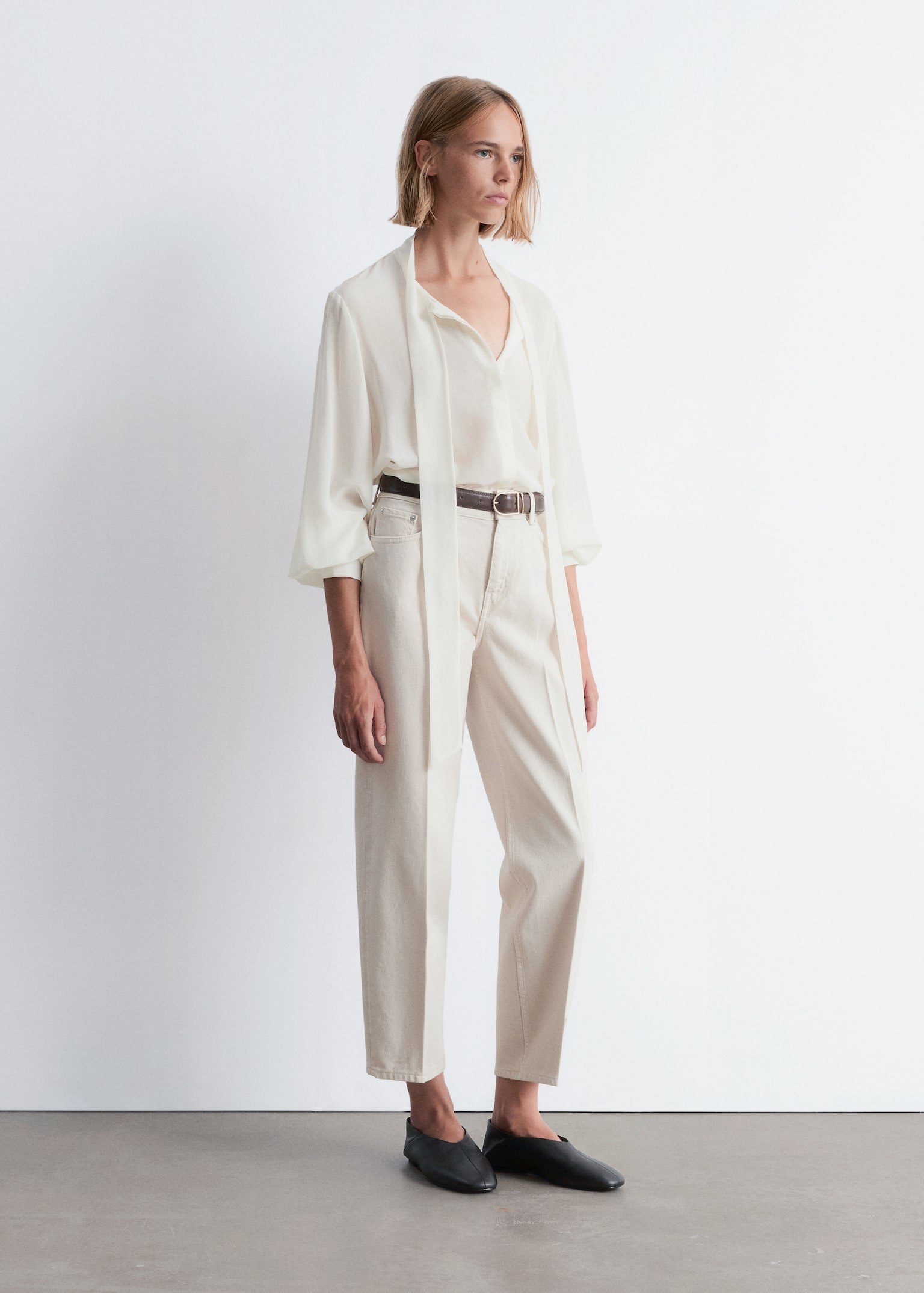Jean fuselé - Blanc crème/Bleu moyen/Bleu clair/Noir/Beige