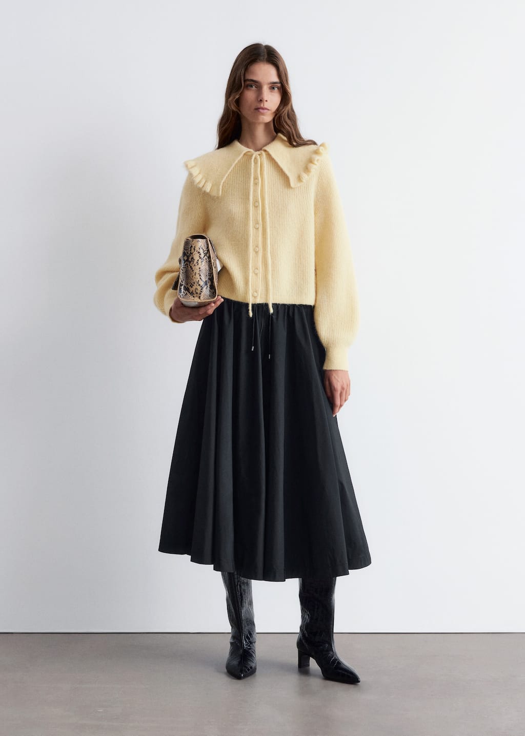 Image of Peter Pan-collar Cardigan