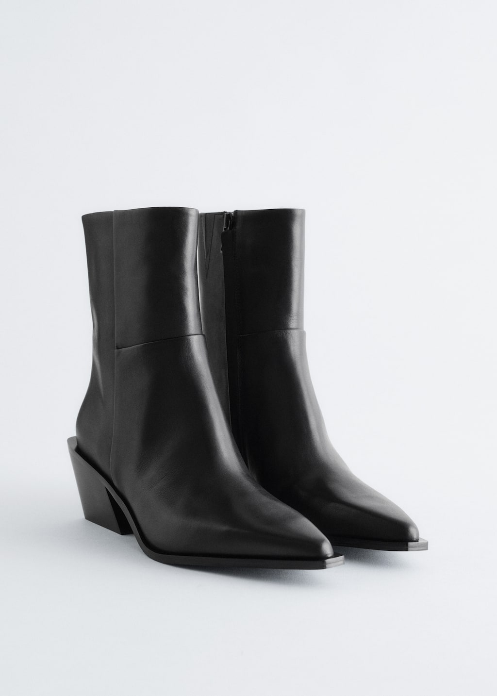 Image of Sleek Leather Cowboy Boots
