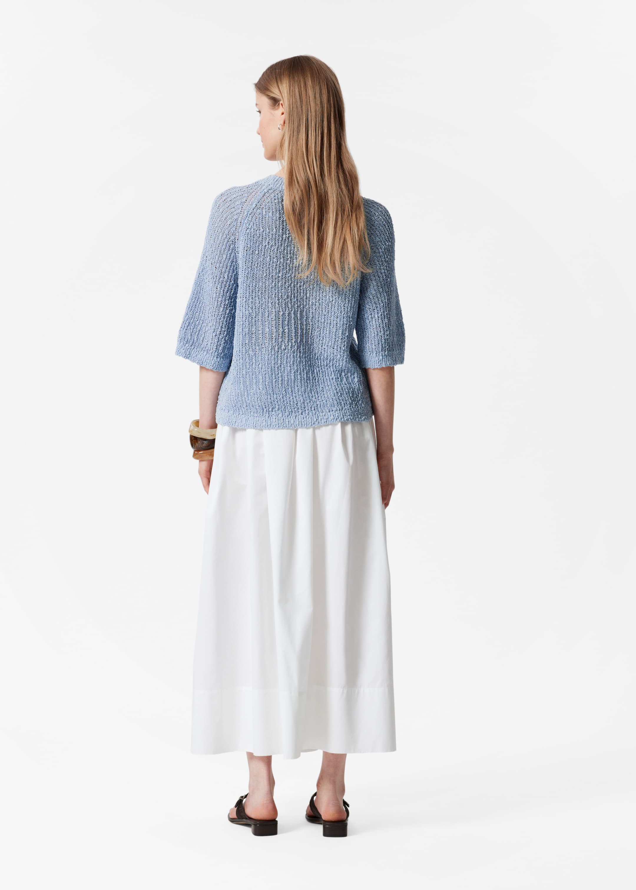 Vis større bilde: Strikket t-skjorte i silkeblanding - Dusty blå - DAME | H&M NO 4